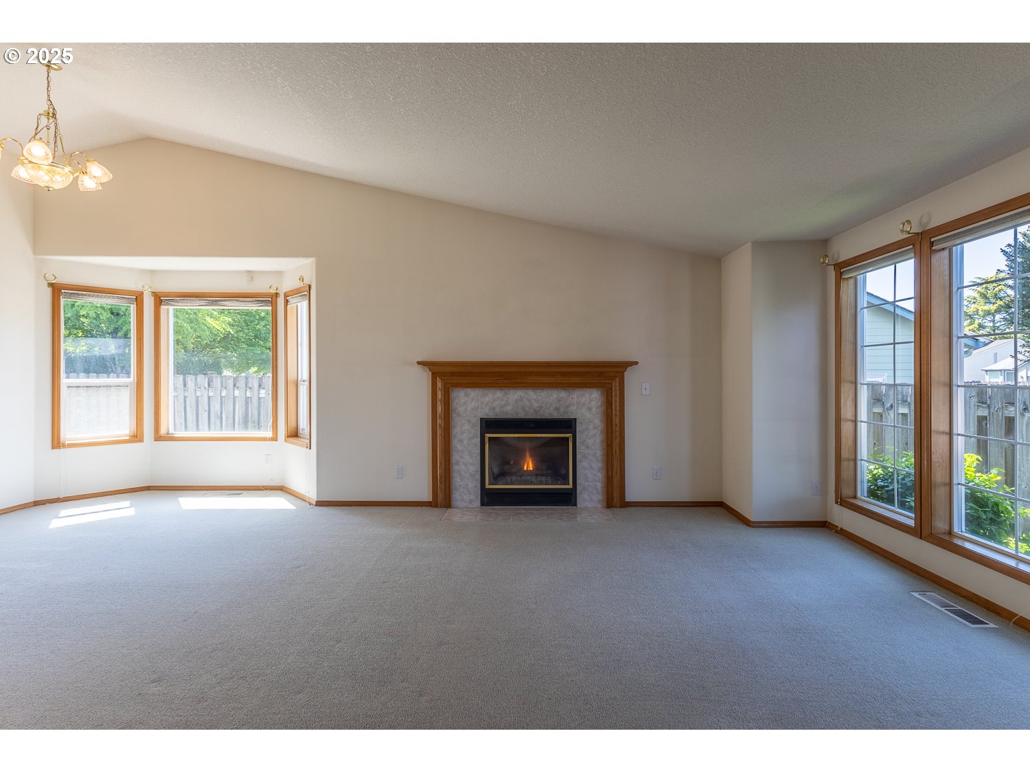 Vancouver, Washington, 98664, United States, 3 Bedrooms Bedrooms, ,2 BathroomsBathrooms,Residential,For Sale,1793111