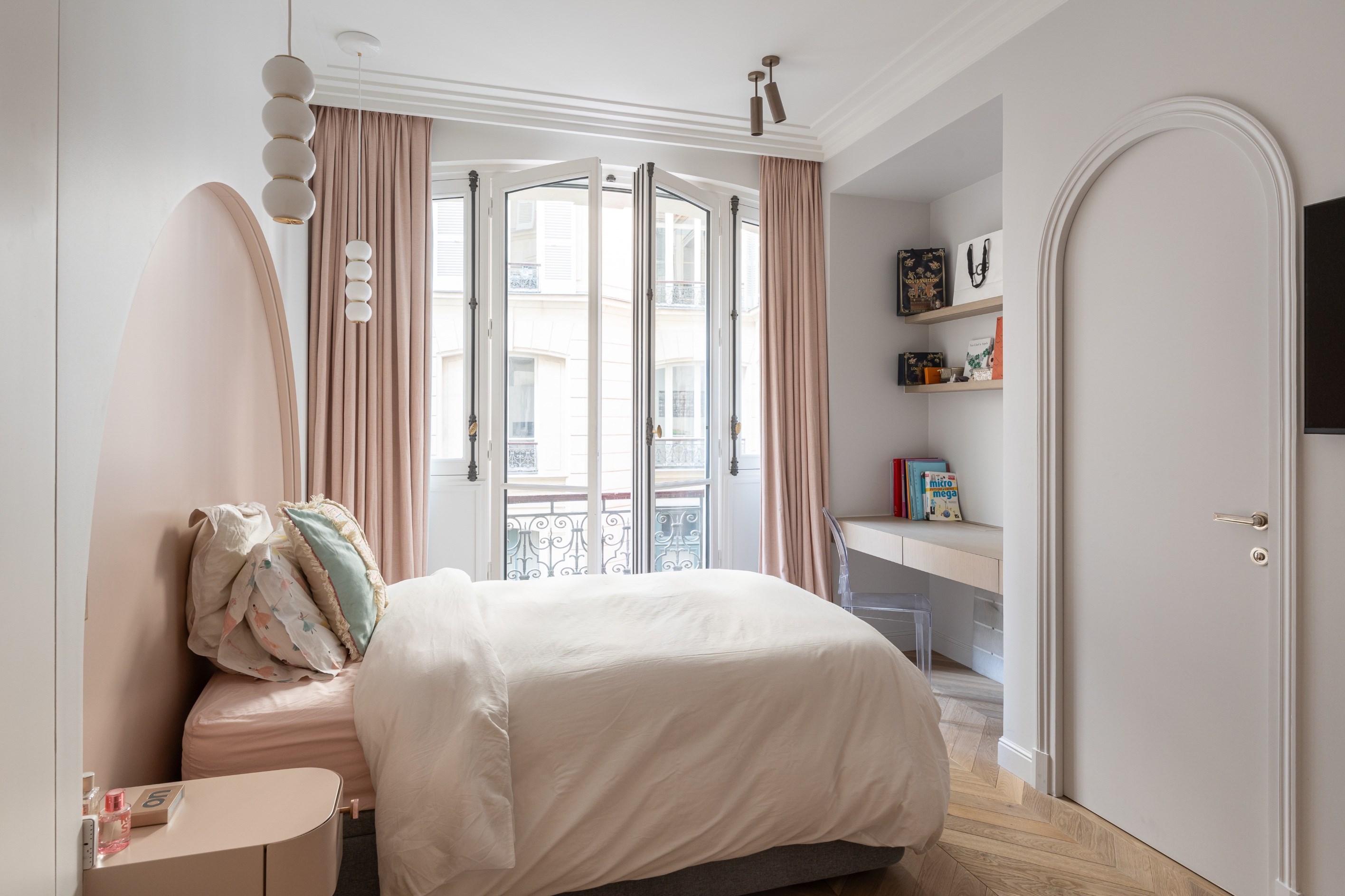  FOR SALE - Apartment - 4 bedrooms - St Germain des Prés - 物件實景