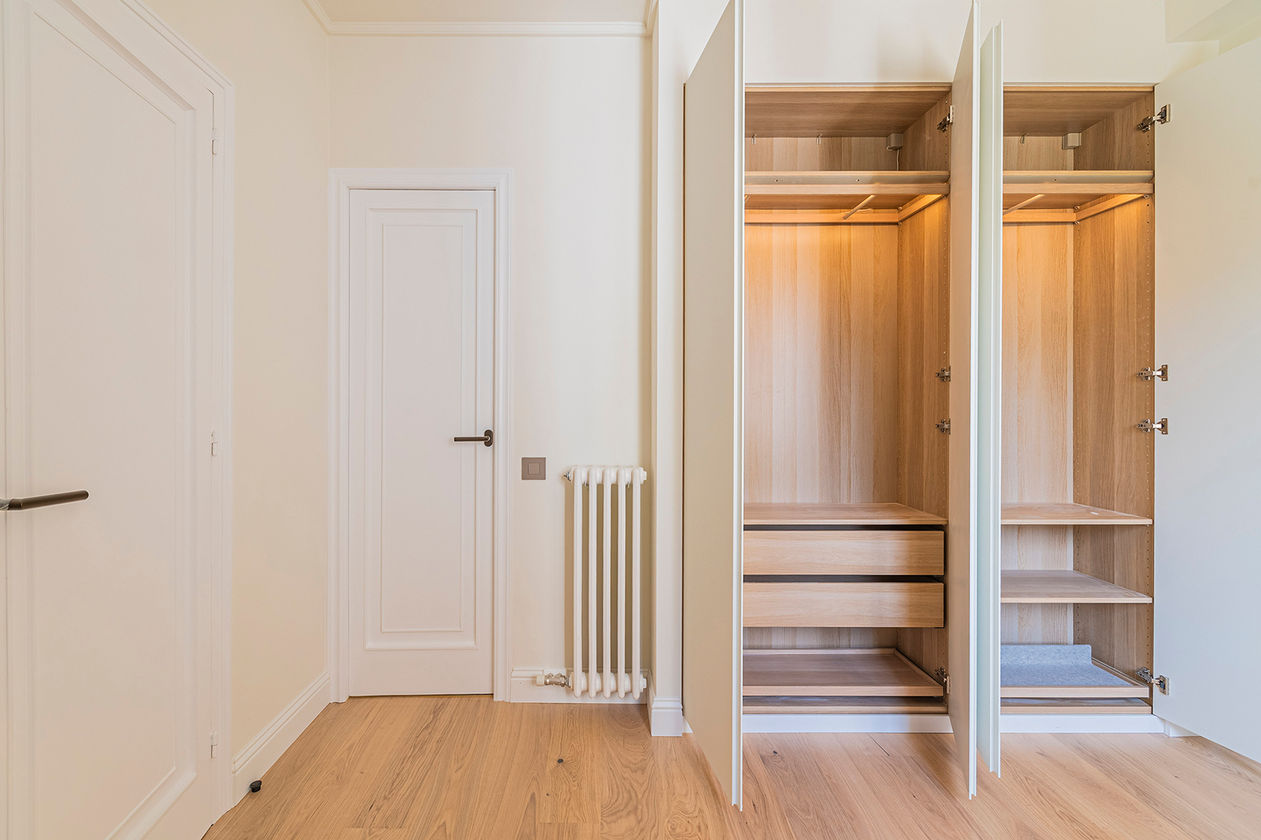  Beautiful brand-new flat next to Consell de Cent - 物件實景