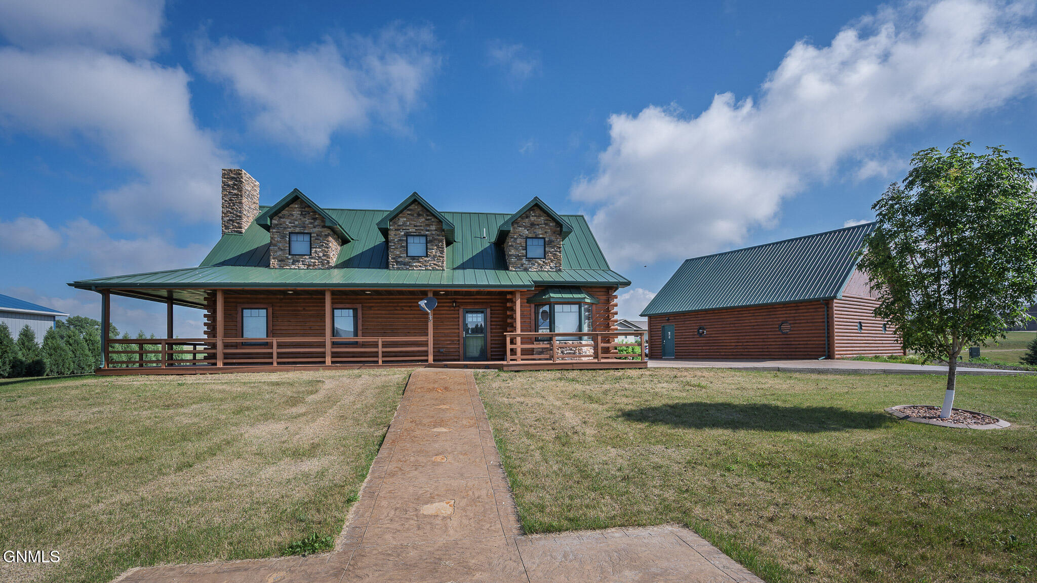 Coleharbor, North Dakota, 58531, United States, 2 Bedrooms Bedrooms, ,3 BathroomsBathrooms,Residential,For Sale,1982559