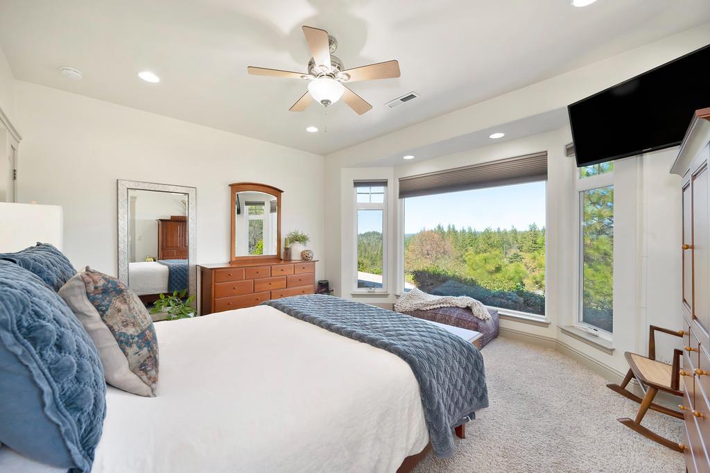 Placerville, California, 95667, United States, 4 Bedrooms Bedrooms, ,3 BathroomsBathrooms,Residential,For Sale,1872985