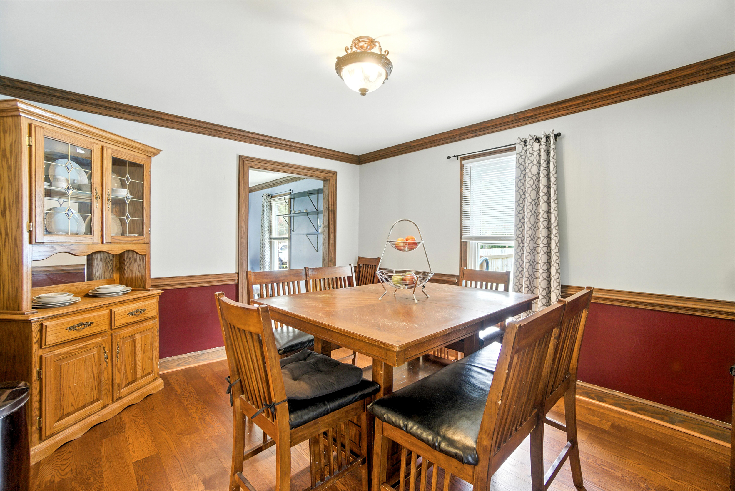 Chesapeake, Virginia, 23321, United States, 5 Bedrooms Bedrooms, ,4 BathroomsBathrooms,Residential,For Sale,1889825