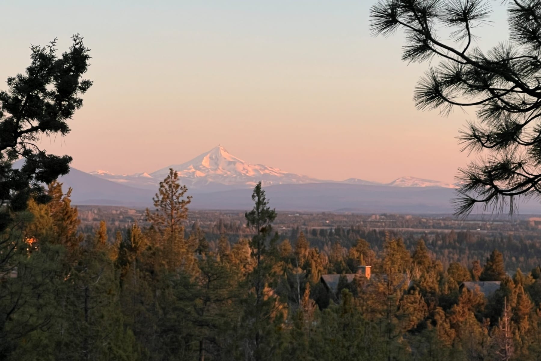  3341 NW Panorama Drive Bend, OR 97703 - 物件實景