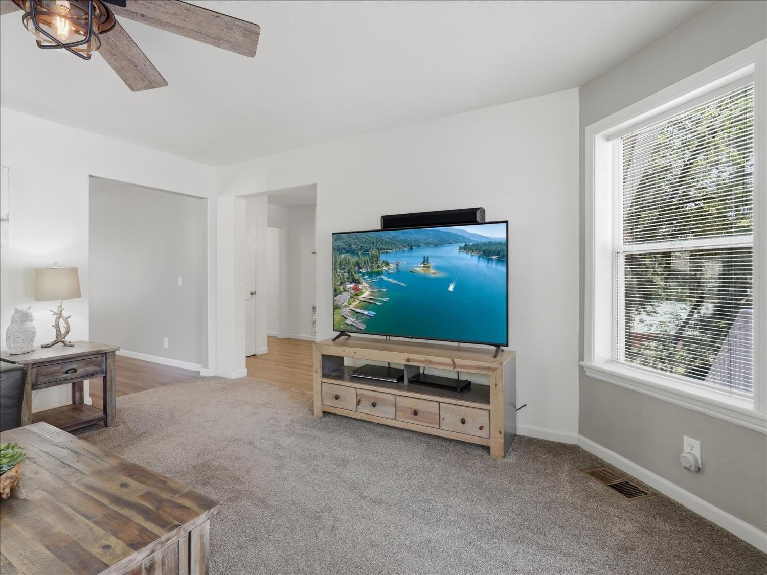 Bass Lake, California, 93604, United States, 3 Bedrooms Bedrooms, ,3 BathroomsBathrooms,Residential,For Sale,2049095