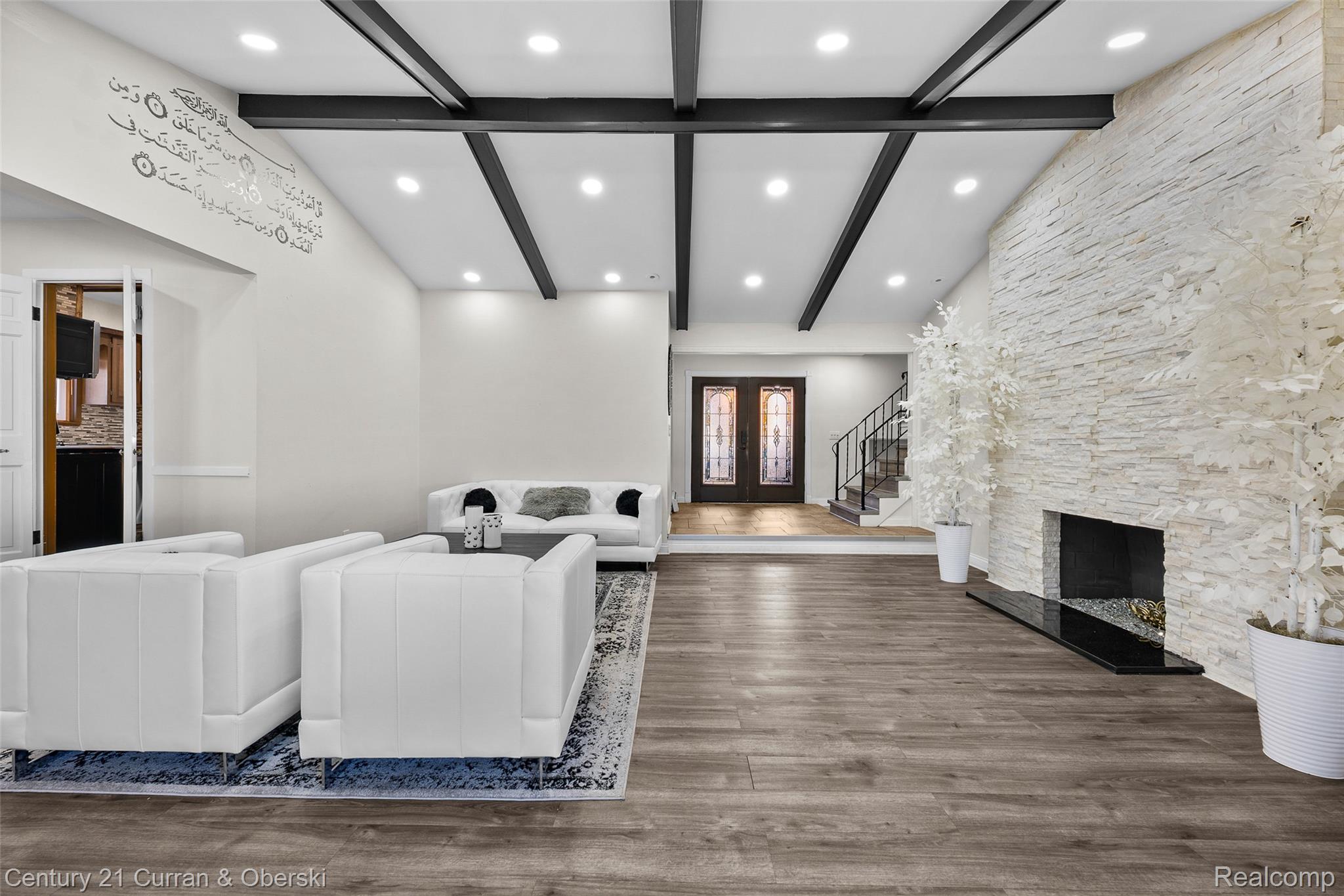 Dearborn Heights, Michigan, 48127, United States, 4 Bedrooms Bedrooms, ,4 BathroomsBathrooms,Residential,For Sale,1988554