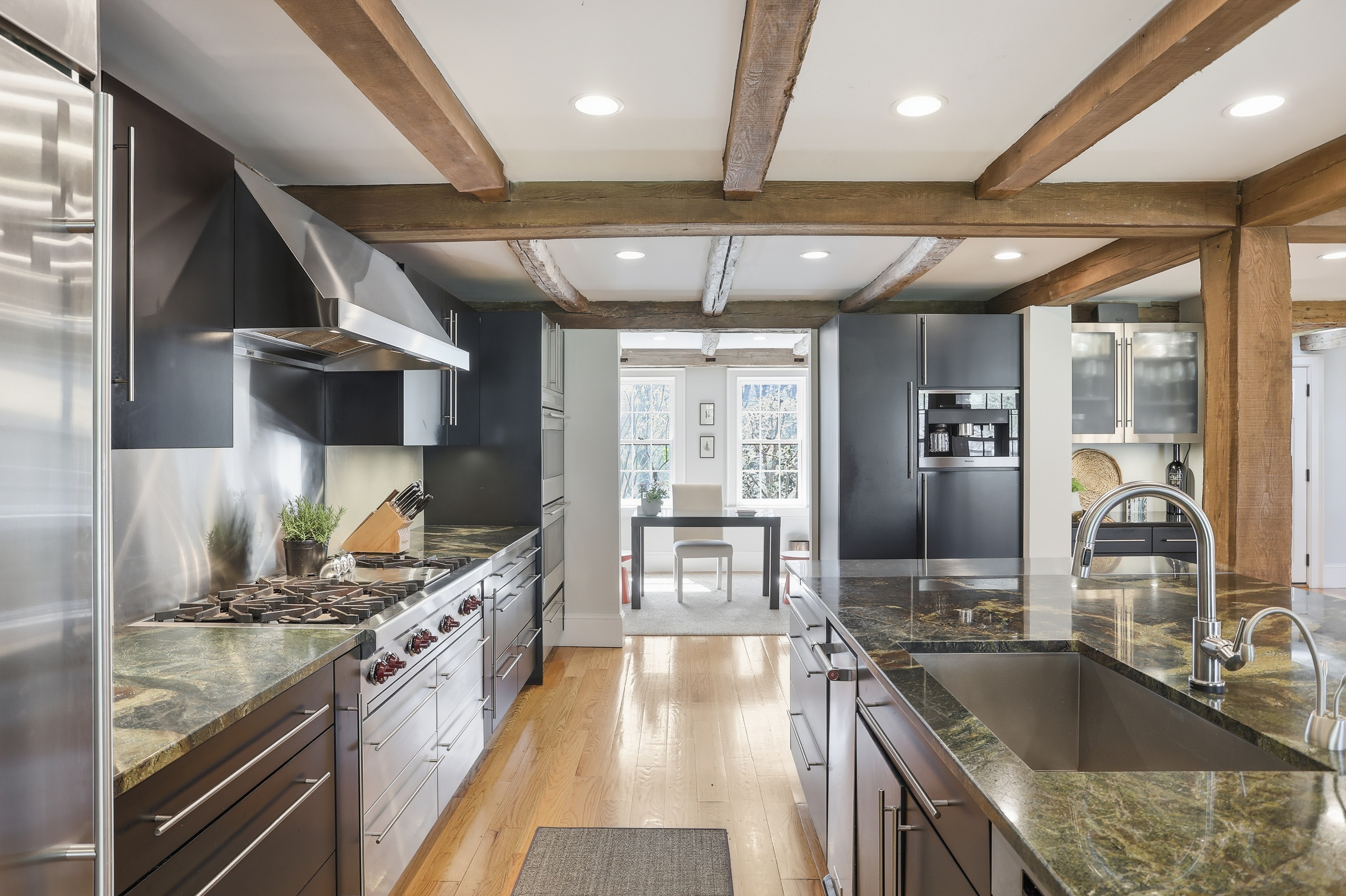 330 Lowell Road, Concord, MA, 01742 - 物件實景