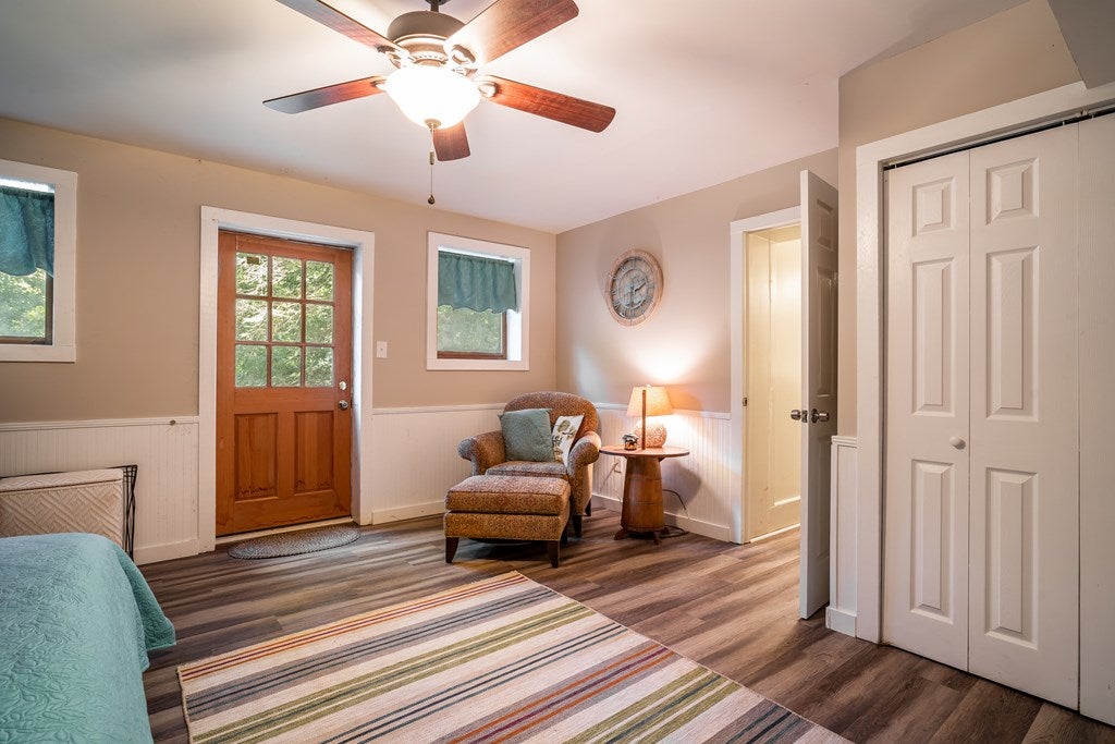 Ellijay, Georgia, 30536, United States, 4 Bedrooms Bedrooms, ,3 BathroomsBathrooms,Residential,For Sale,1926497