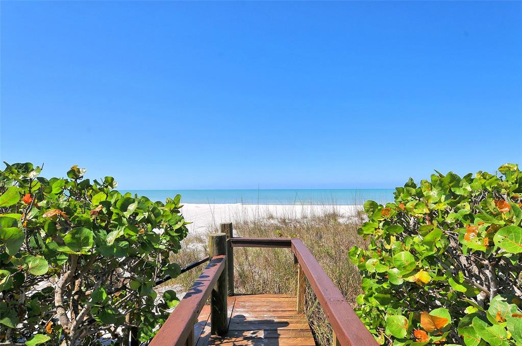 Longboat Key, Florida, 34228, United States, 3 Bedrooms Bedrooms, ,2 BathroomsBathrooms,Residential,For Sale,1793639