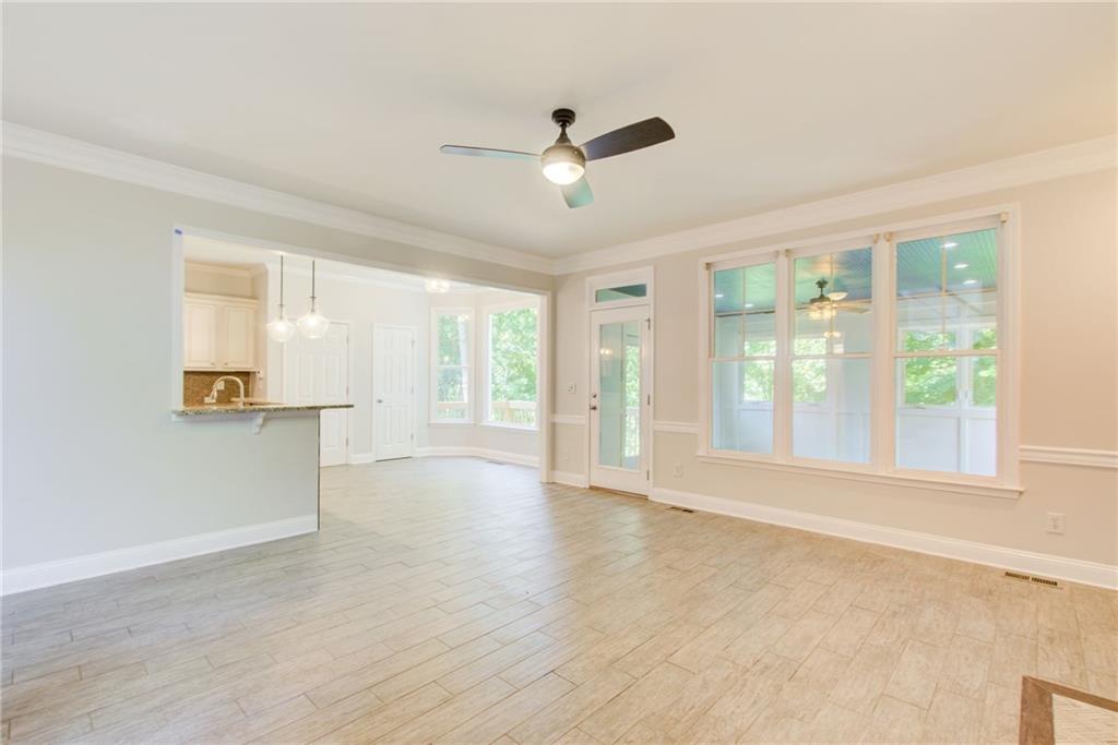 Mableton, Georgia, 30126, United States, 5 Bedrooms Bedrooms, ,4 BathroomsBathrooms,Residential,For Sale,1897696