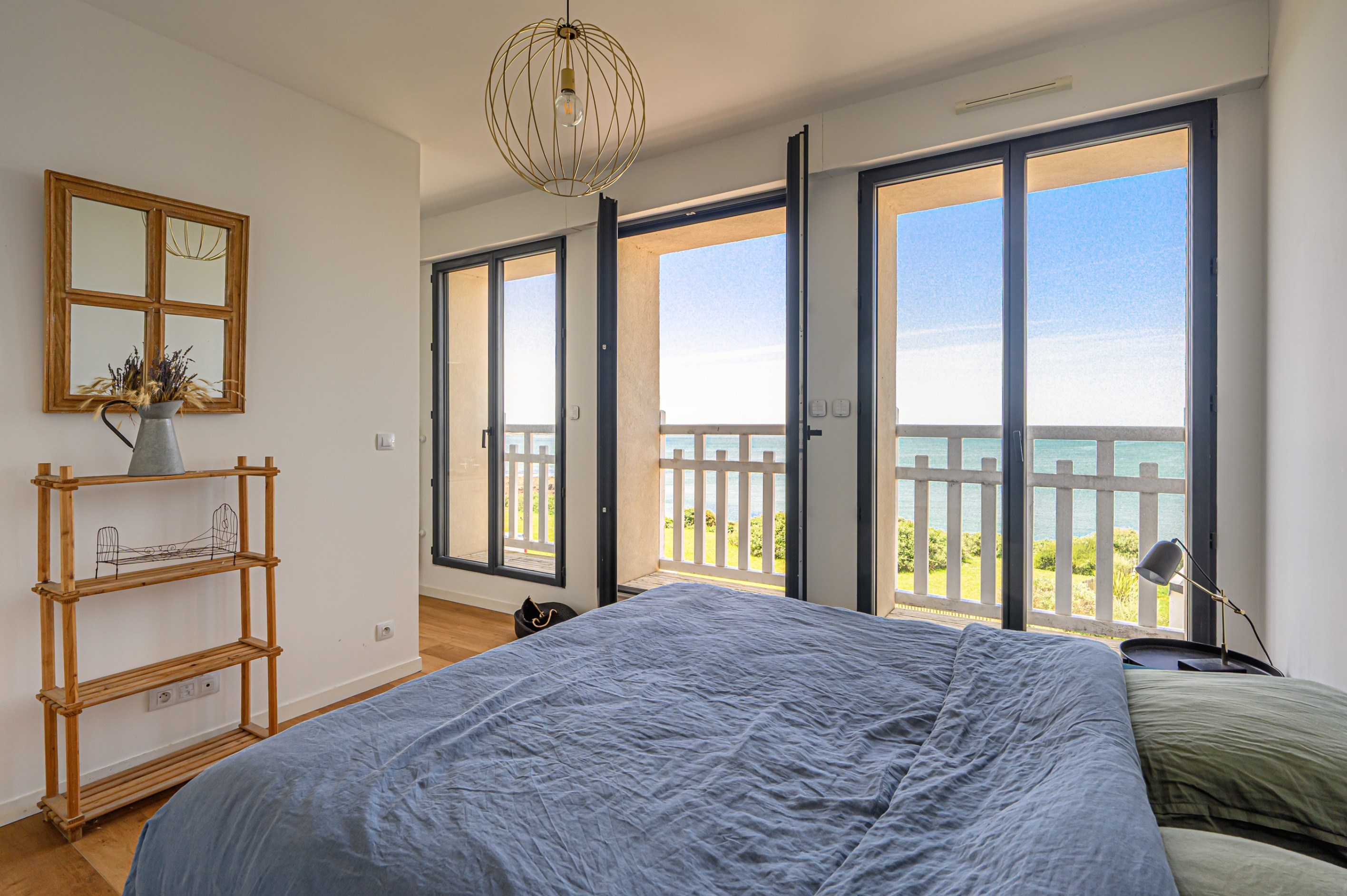  Luxury property overlooking the ocean, beaches and shops - 物件實景