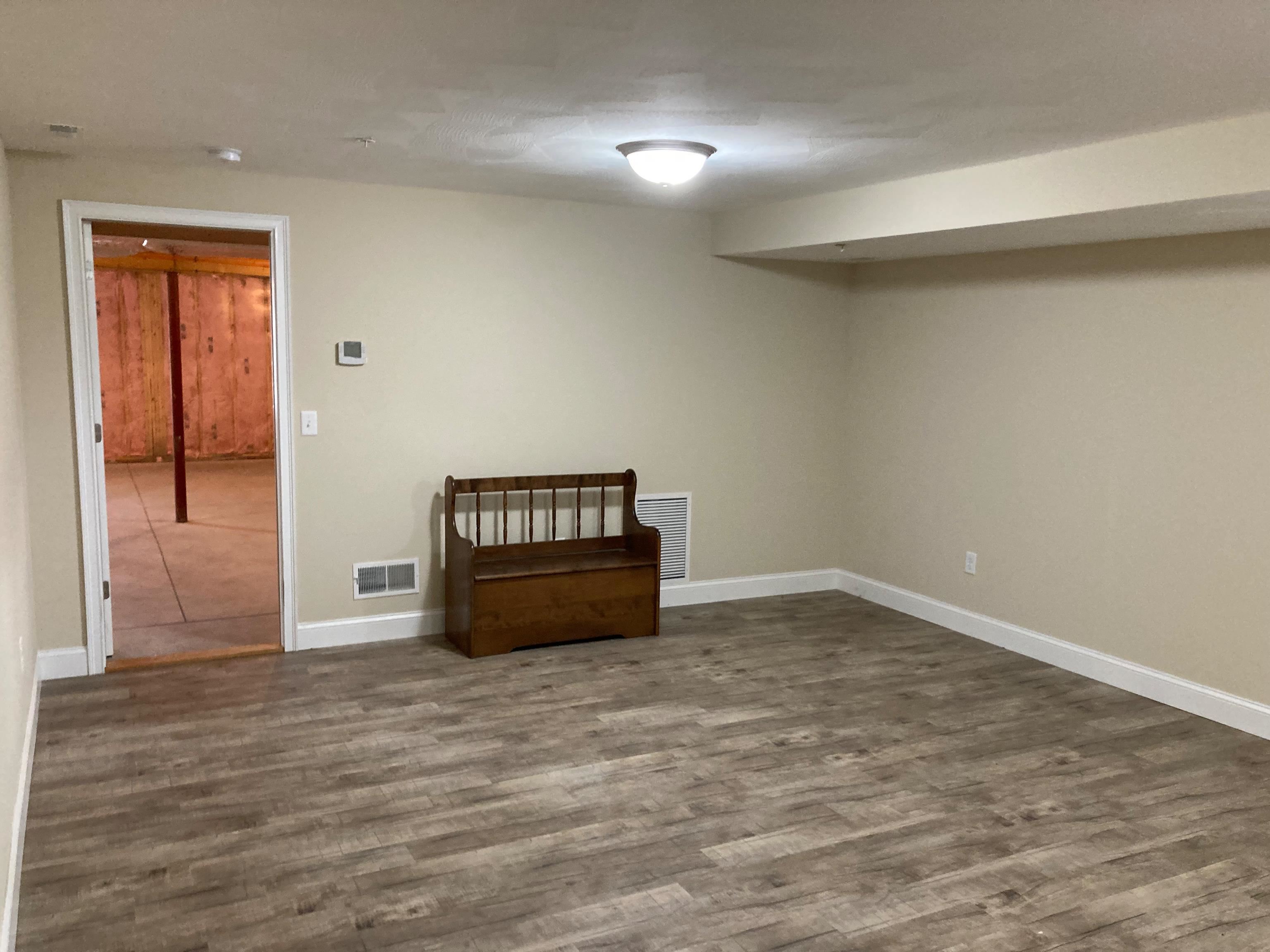Brentwood, New Hampshire, 03833, United States, 2 Bedrooms Bedrooms, ,2 BathroomsBathrooms,Residential,For Sale,1905926