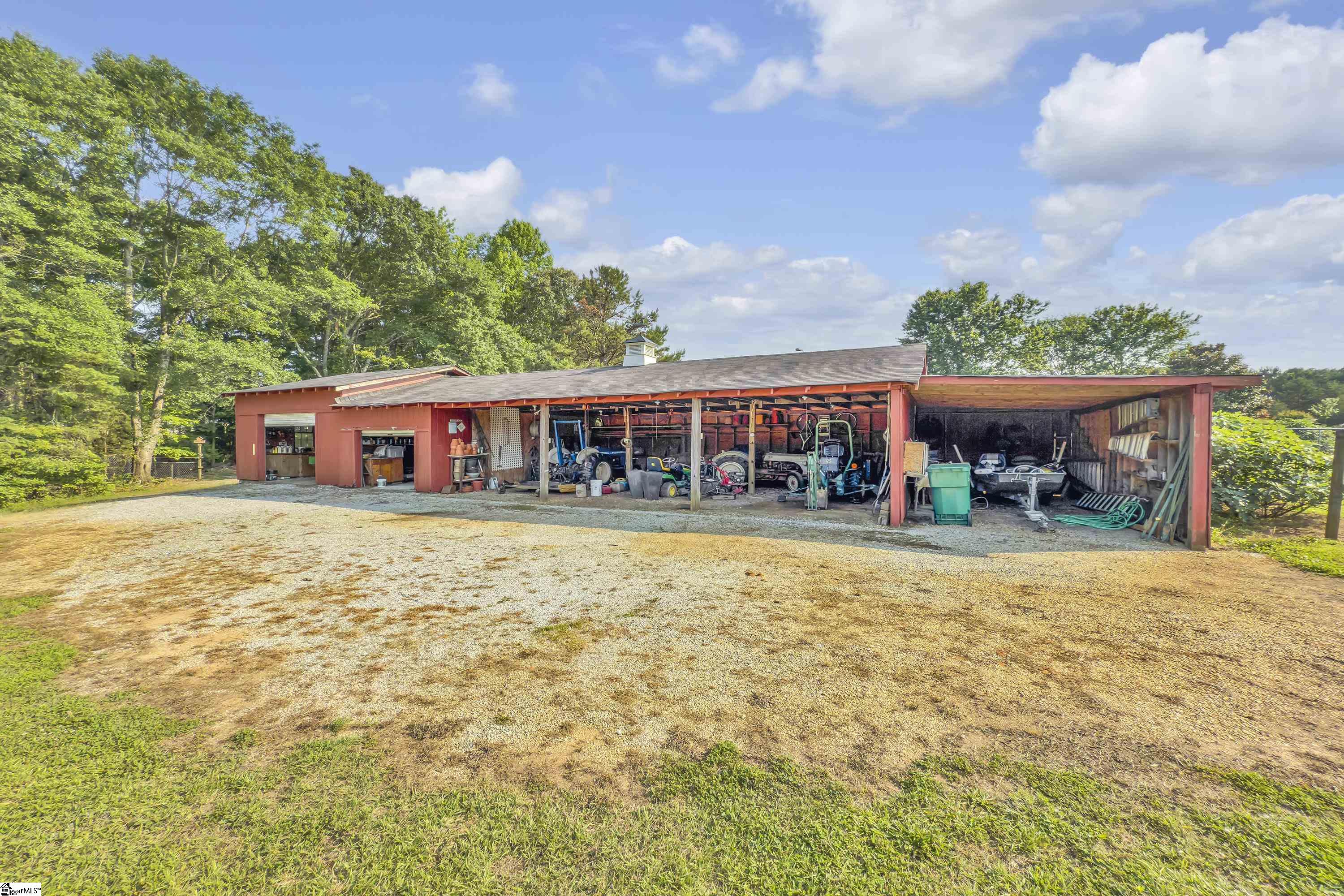 Pauline, South Carolina, 29374, United States, 4 Bedrooms Bedrooms, ,4 BathroomsBathrooms,Residential,For Sale,1846655
