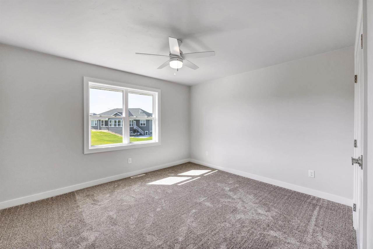 3130 ROCKCRESS Circle, GREEN BAY, Wisconsin, 54311, United States, 3 Bedrooms Bedrooms, ,3 BathroomsBathrooms,Residential,For Sale,3130 ROCKCRESS Circle,1614422