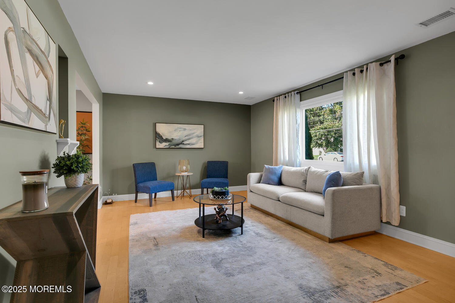 Hazlet, New Jersey, 07730, United States, 3 Bedrooms Bedrooms, ,2 BathroomsBathrooms,Residential,For Sale,1973734