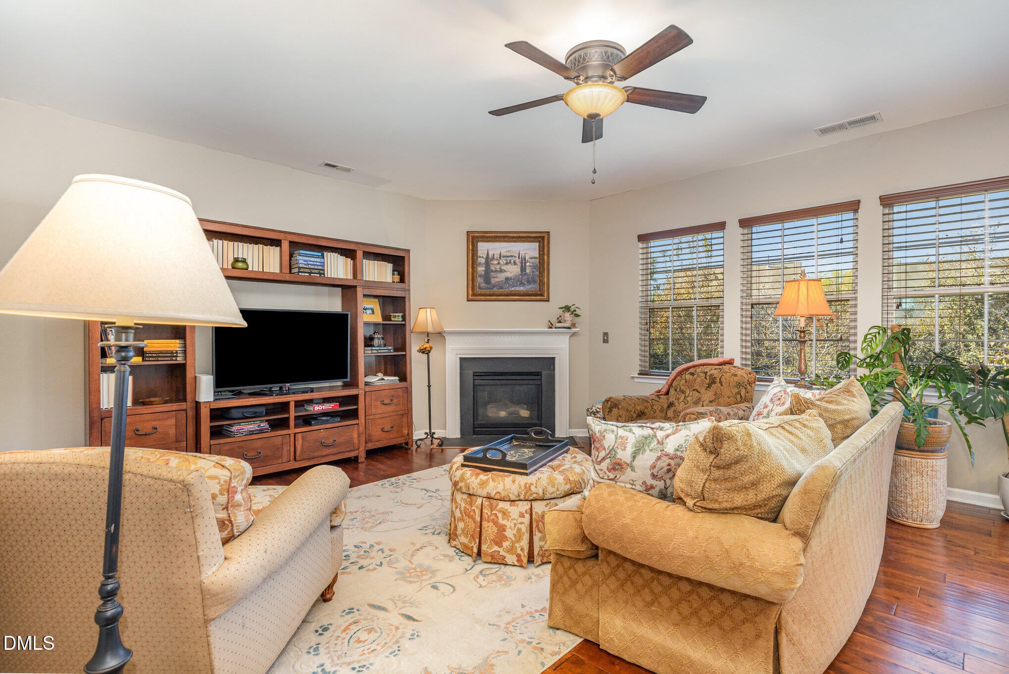 Apex, North Carolina, 27539, United States, 4 Bedrooms Bedrooms, ,3 BathroomsBathrooms,Residential,For Sale,1988359