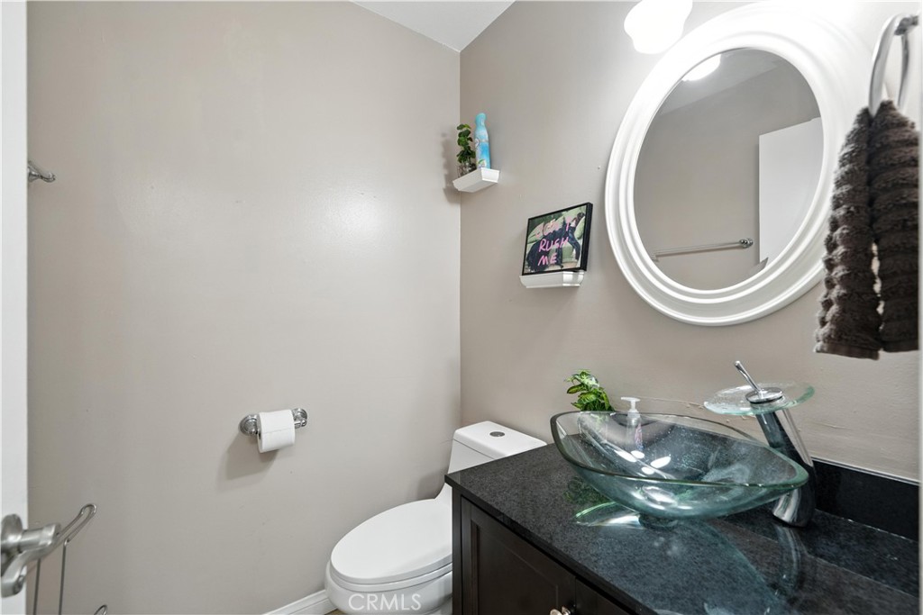 El Cajon, California, 92019, United States, 2 Bedrooms Bedrooms, ,3 BathroomsBathrooms,Residential,For Sale,1921774