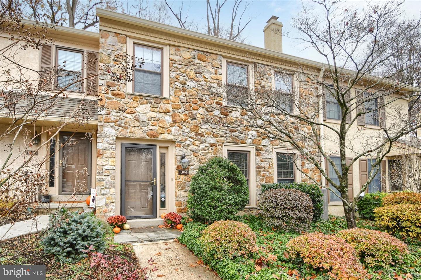 Paoli, Pennsylvania, 19301, United States, 4 Bedrooms Bedrooms, ,3 BathroomsBathrooms,Residential,For Sale,1997504