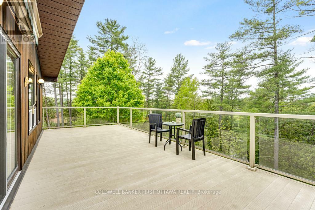 FRONTENAC (FRONTENAC NORTH), Ontario, K0H 2R0, CA, 3 Bedrooms Bedrooms, ,2 BathroomsBathrooms,Residential,For Sale,1866514