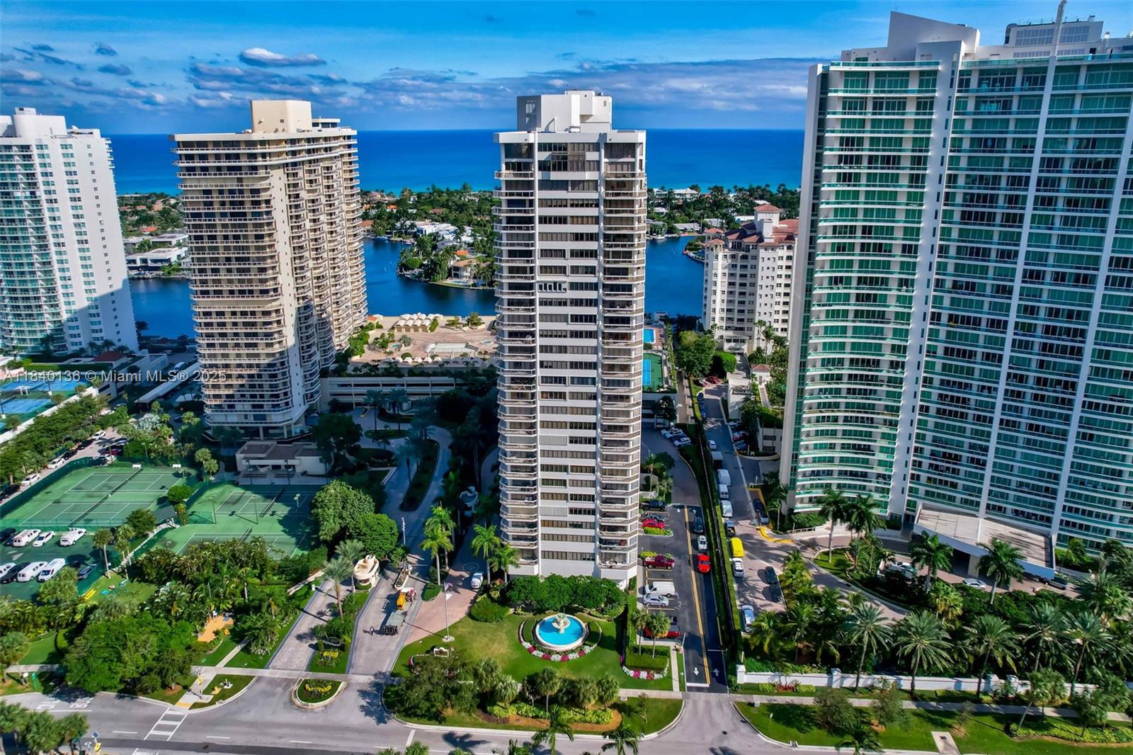 Aventura, Florida, 33180, United States, 2 Bedrooms Bedrooms, ,2 BathroomsBathrooms,Residential,For Sale,1898745