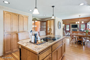 Yakima, Washington, 98903, United States, 3 Bedrooms Bedrooms, ,3 BathroomsBathrooms,Residential,For Sale,1846825