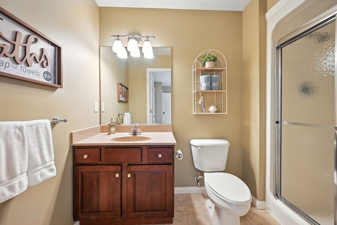 Union, Kentucky, 41091, United States, 4 Bedrooms Bedrooms, ,5 BathroomsBathrooms,Residential,For Sale,1961010