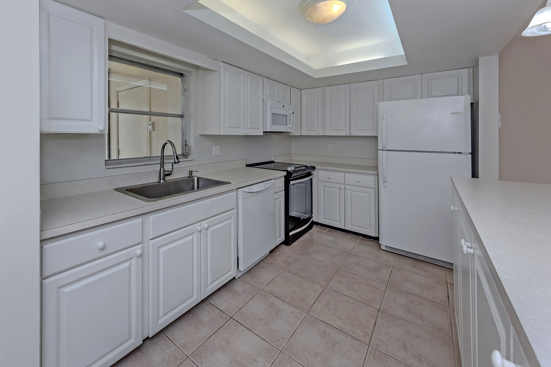  VILLAGE IN THE PINES - 物件實景