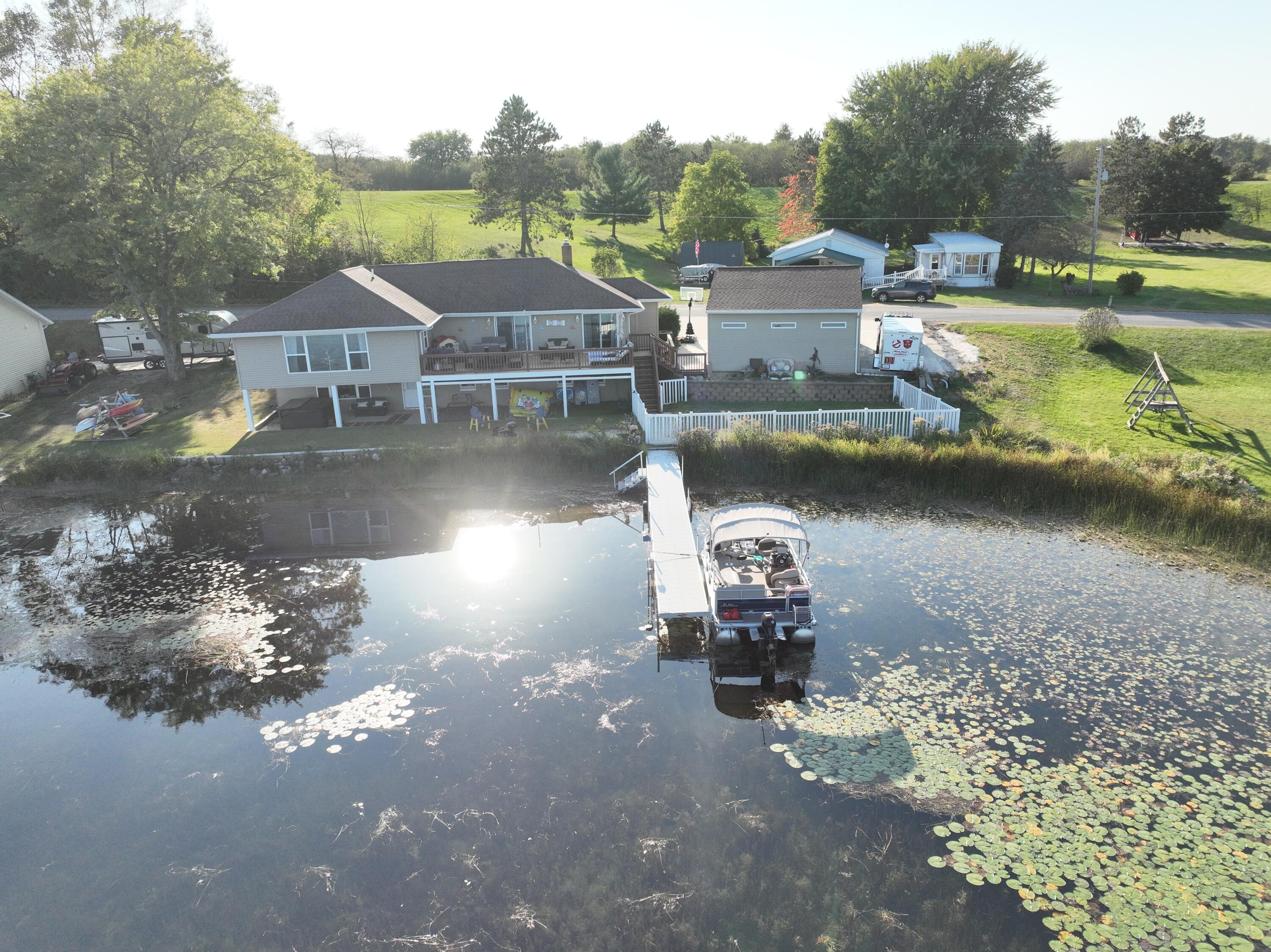 Fremont, Michigan, 49412, United States, 3 Bedrooms Bedrooms, ,2 BathroomsBathrooms,Residential,For Sale,1743034