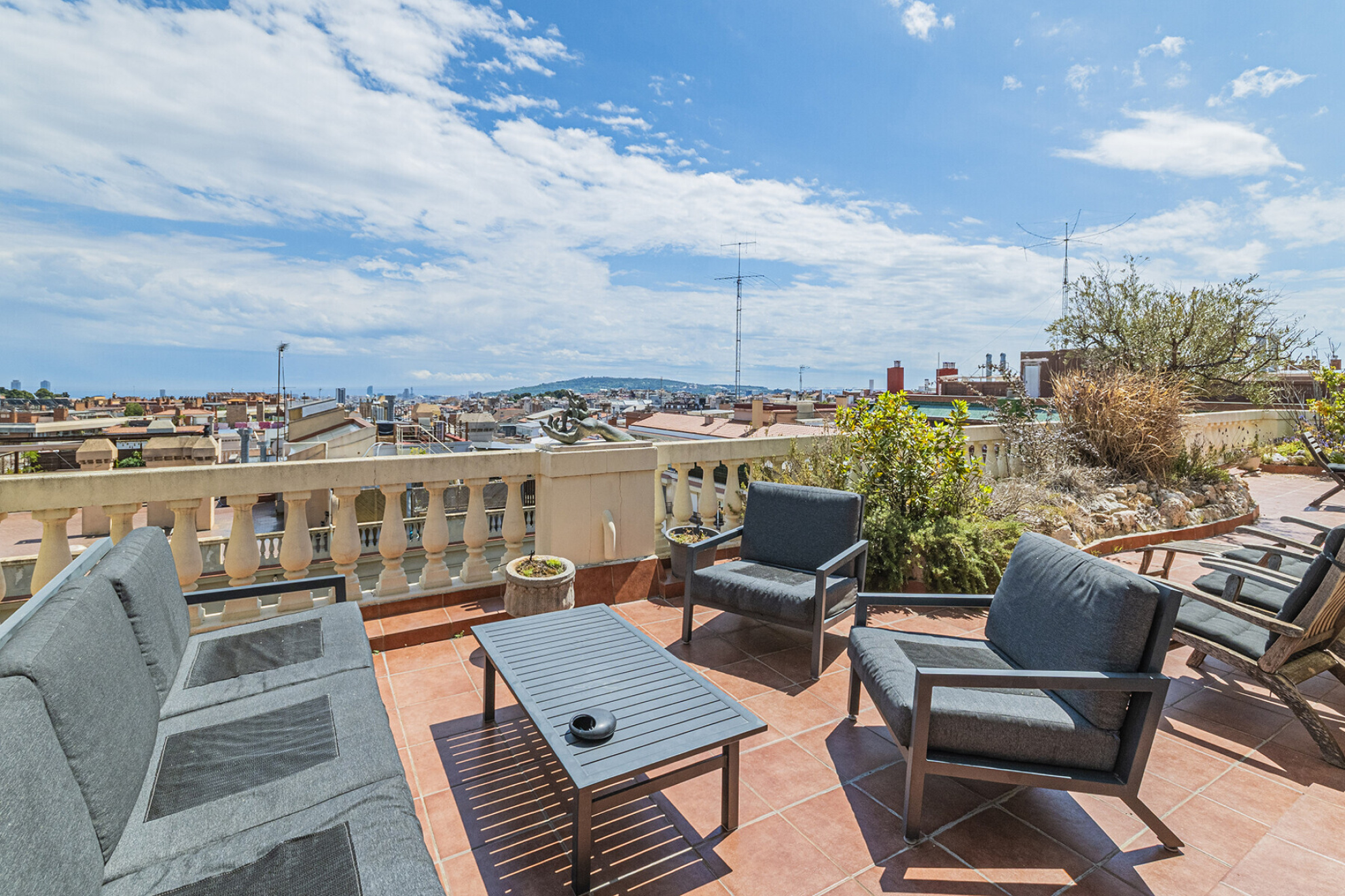  Exclusive penthouse with 2 terraces and panoramic views of Barcelona - 物件實景