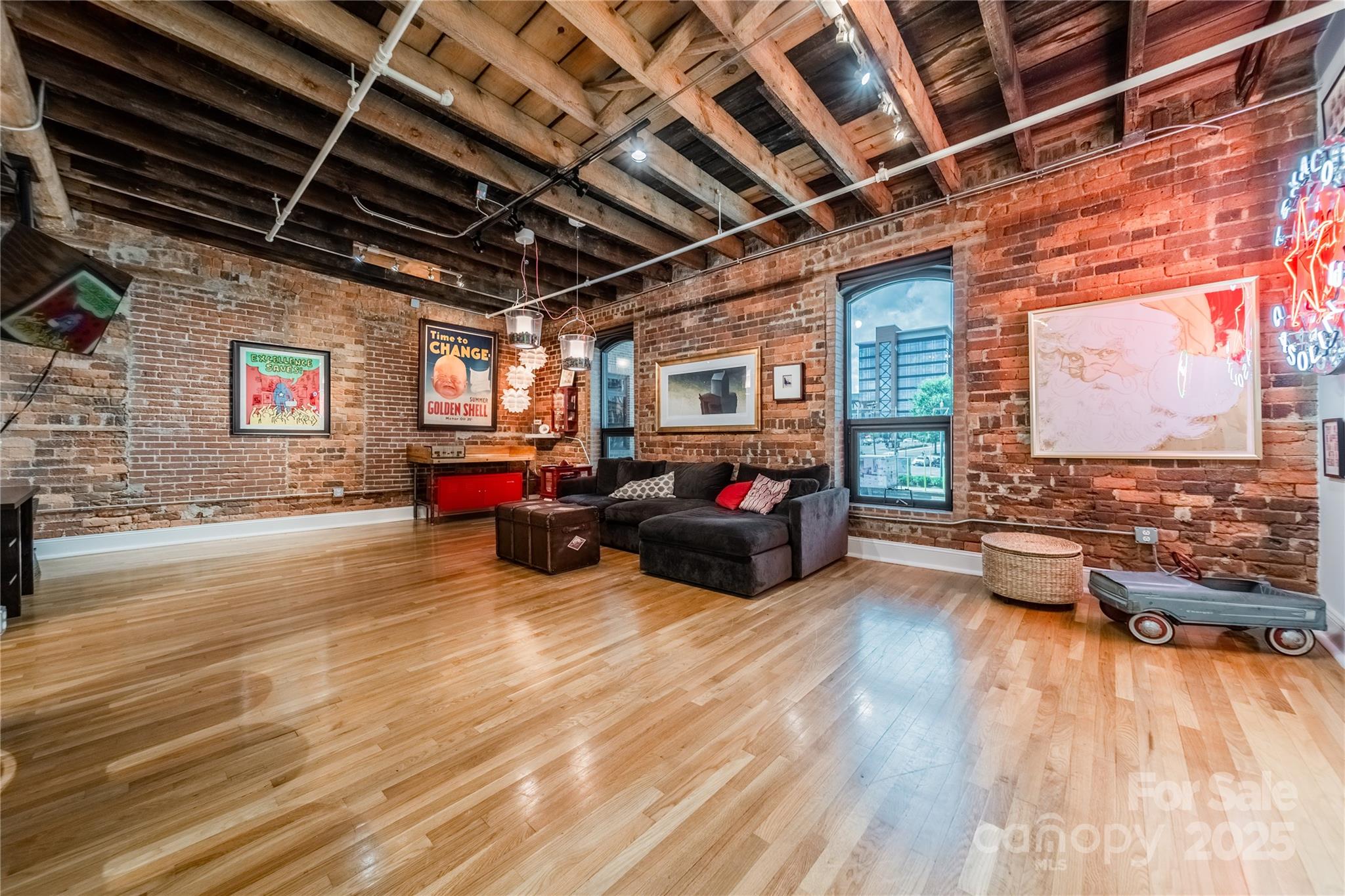 Charlotte, North Carolina, 28203, United States, 3 Bedrooms Bedrooms, ,2 BathroomsBathrooms,Residential,For Sale,1848799