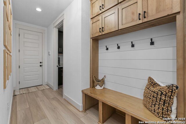 Blanco, Texas, 78606, United States, 4 Bedrooms Bedrooms, ,3 BathroomsBathrooms,Residential,For Sale,1989334