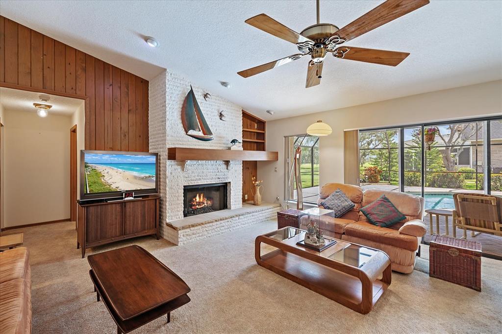 Parrish, Florida, 34219, United States, 4 Bedrooms Bedrooms, ,3 BathroomsBathrooms,Residential,For Sale,1925912