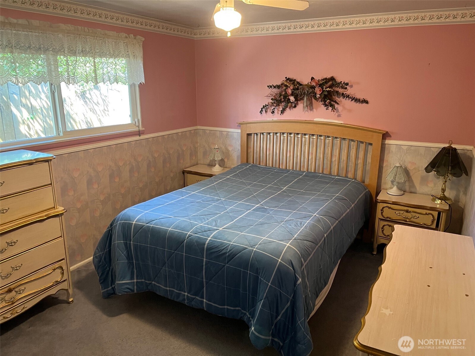 Auburn, Washington, 98002, United States, 5 Bedrooms Bedrooms, ,1 BathroomBathrooms,Residential,For Sale,1930988