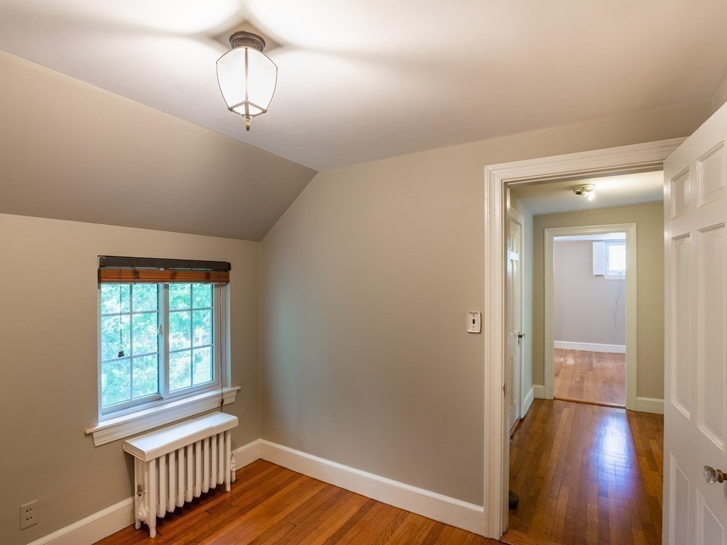 Brockton, Massachusetts, 02301, United States, 5 Bedrooms Bedrooms, ,3 BathroomsBathrooms,Residential,For Sale,1879752