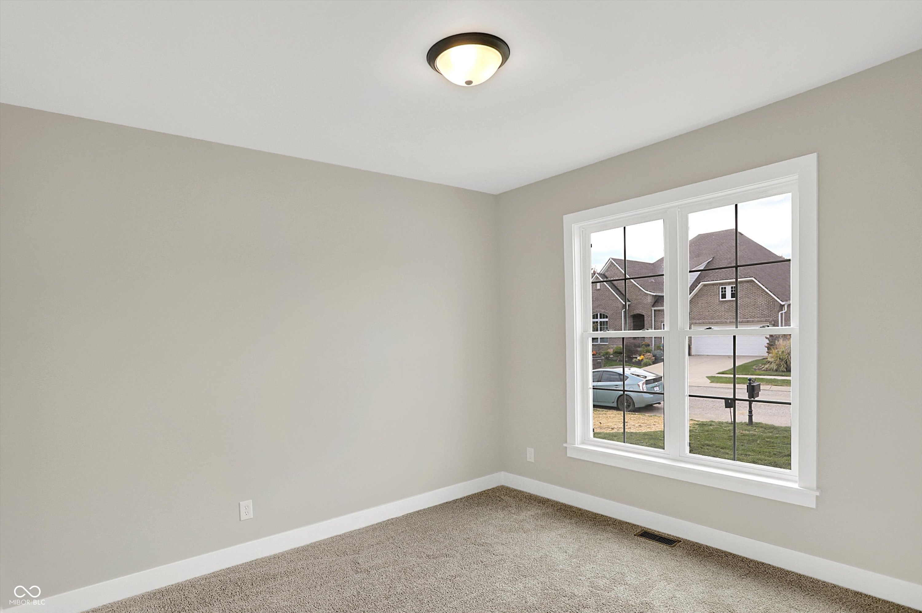 Indianapolis, Indiana, 46237, United States, 4 Bedrooms Bedrooms, ,2 BathroomsBathrooms,Residential,For Sale,1983350