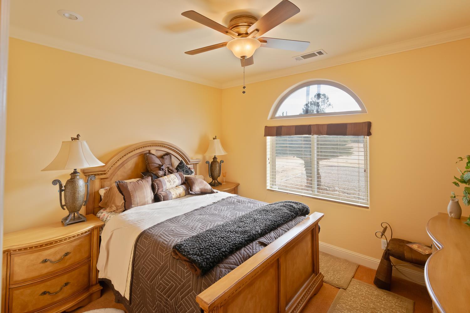 Chowchilla, California, 93610, United States, 3 Bedrooms Bedrooms, ,3 BathroomsBathrooms,Residential,For Sale,2001556