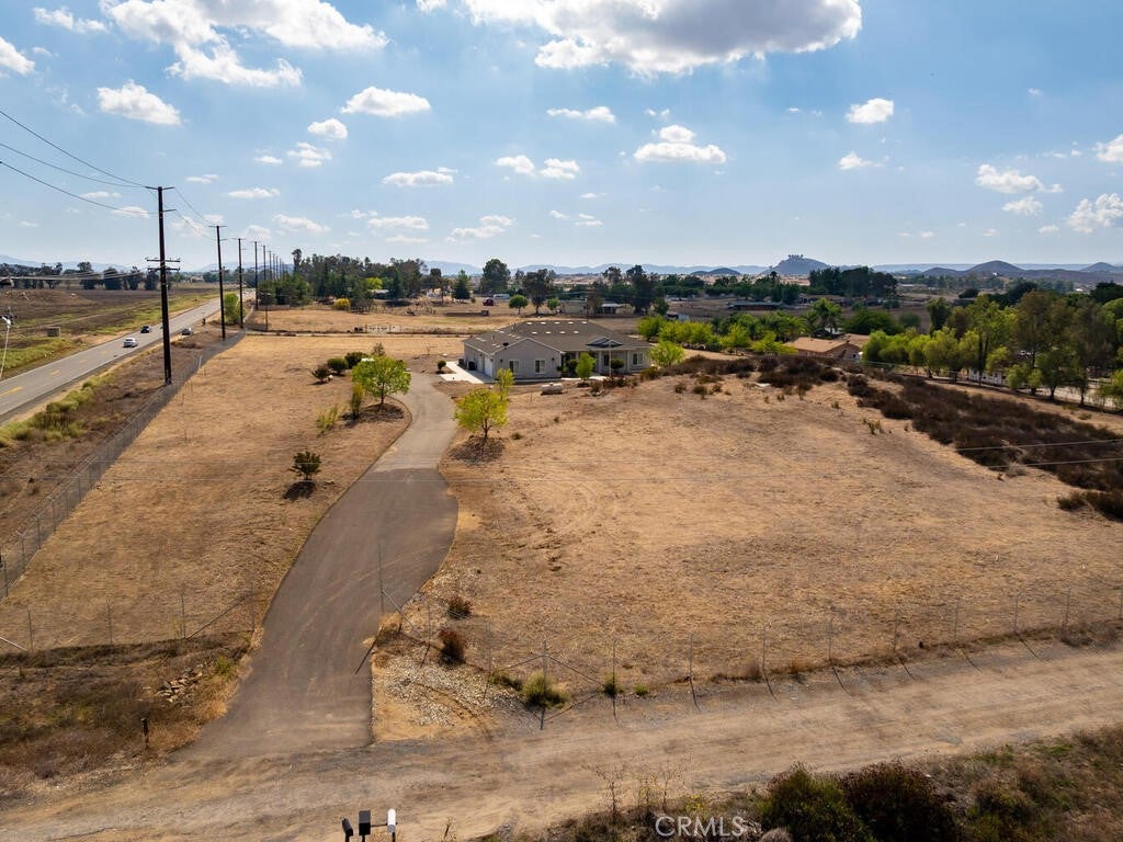 Menifee, California, 92596, United States, 4 Bedrooms Bedrooms, ,2 BathroomsBathrooms,Residential,For Sale,1989483