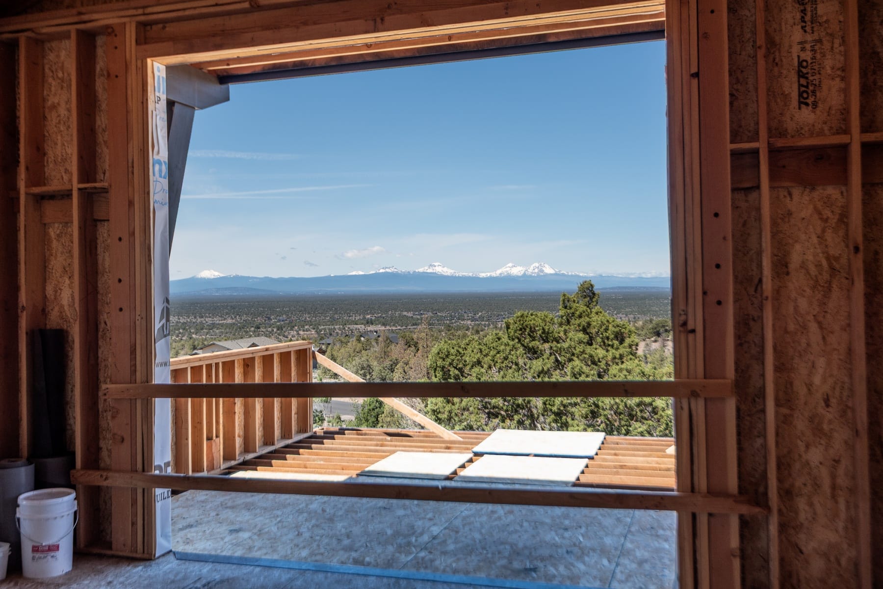  13550 SW Spirit Rock Drive Powell Butte, OR 97753 - 物件實景