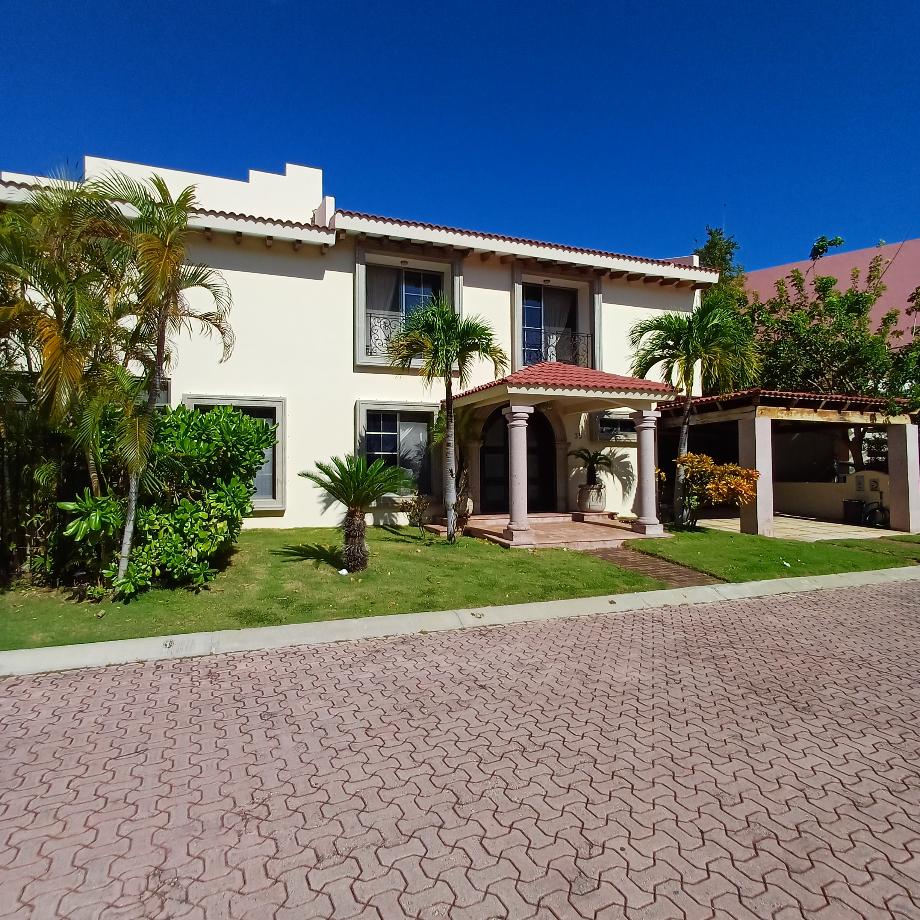 Isla Romantica, Benito Juárez, Quintana Roo, 77500, Mexico, 4 Bedrooms Bedrooms, ,5 BathroomsBathrooms,Residential,For Sale,Isla Romantica,1677042