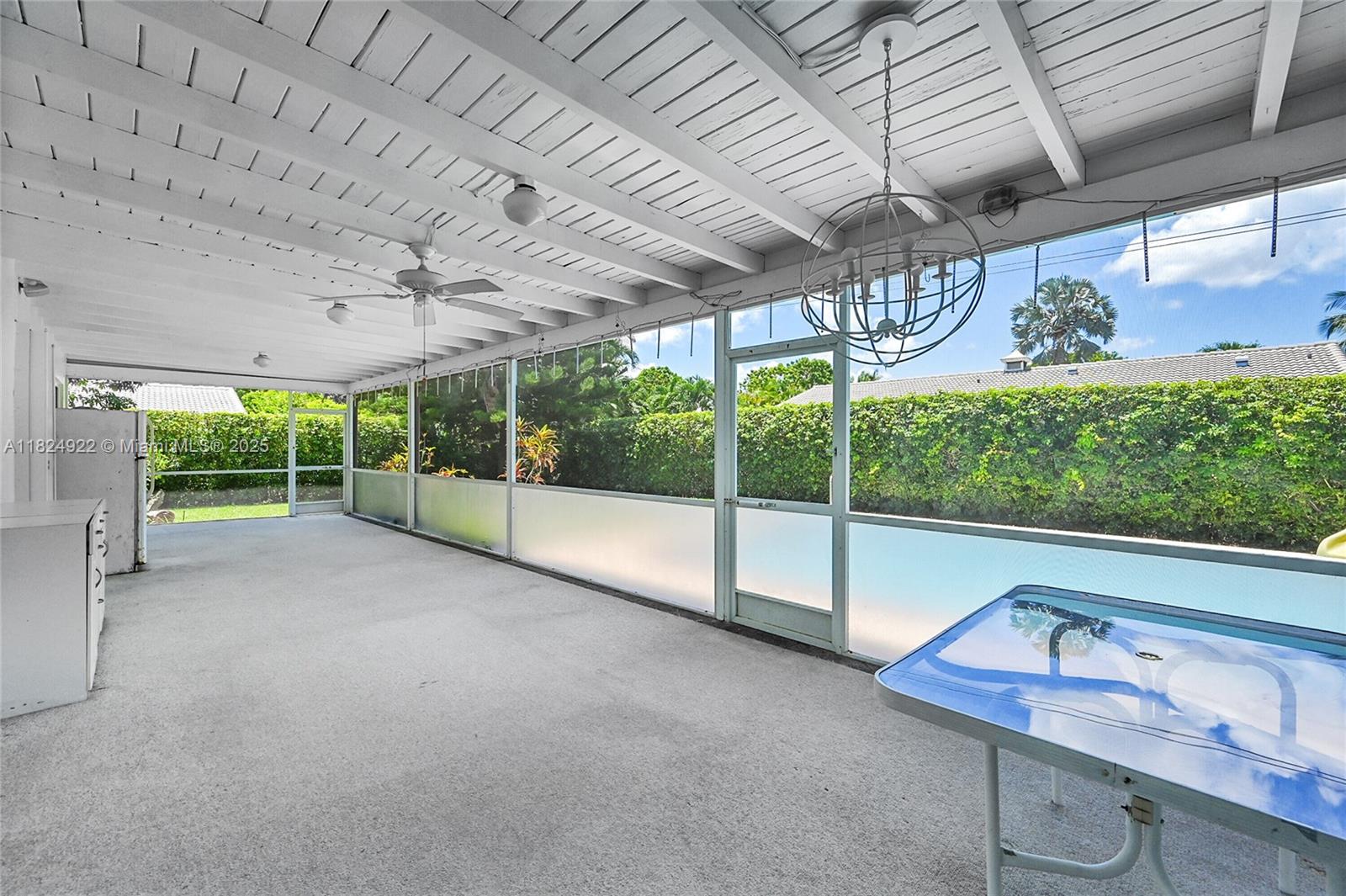 Coral Springs, Florida, 33065, United States, 4 Bedrooms Bedrooms, ,2 BathroomsBathrooms,Residential,For Sale,1866379