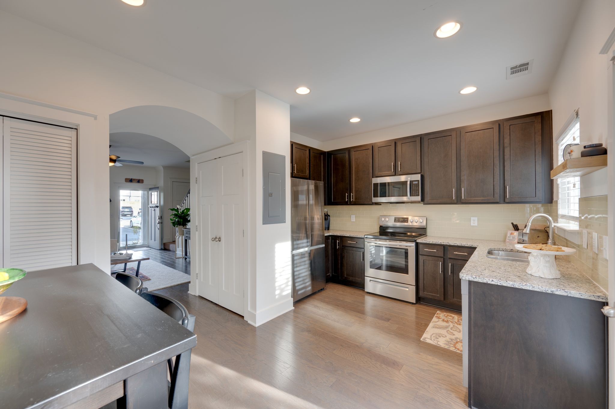  206 W Mill Dr, Nashville, TN, 37209 - 物件實景