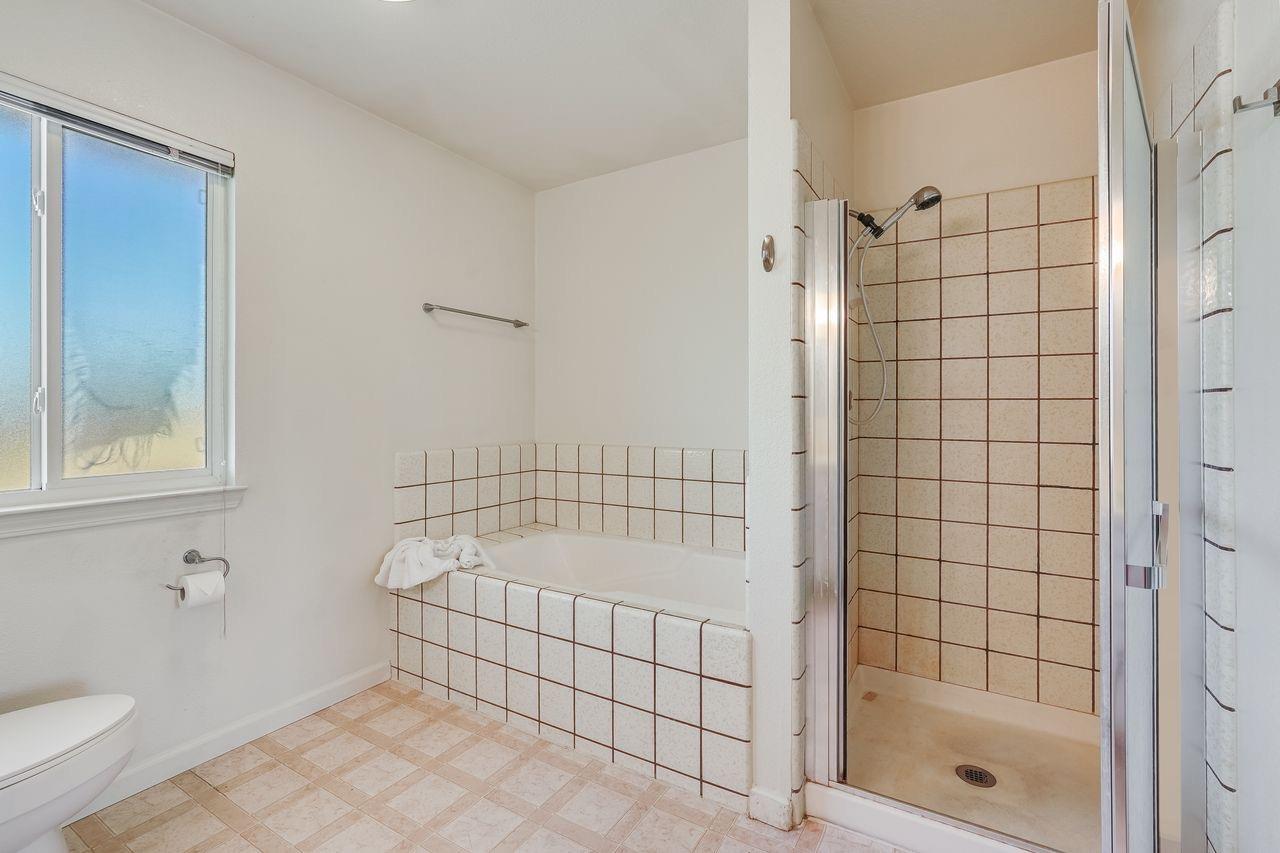 749 S Atherton Drive, Lodi, California, 95242, United States, 4 Bedrooms Bedrooms, ,3 BathroomsBathrooms,Residential,For Sale,749 S Atherton Drive,1588040