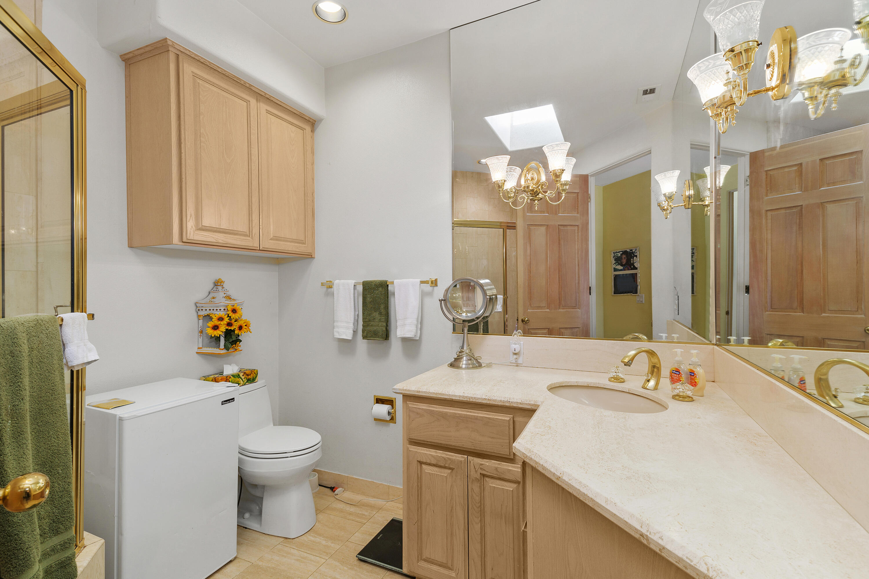 Palm Desert, California, 92211, United States, 4 Bedrooms Bedrooms, ,5 BathroomsBathrooms,Residential,For Sale,1857873