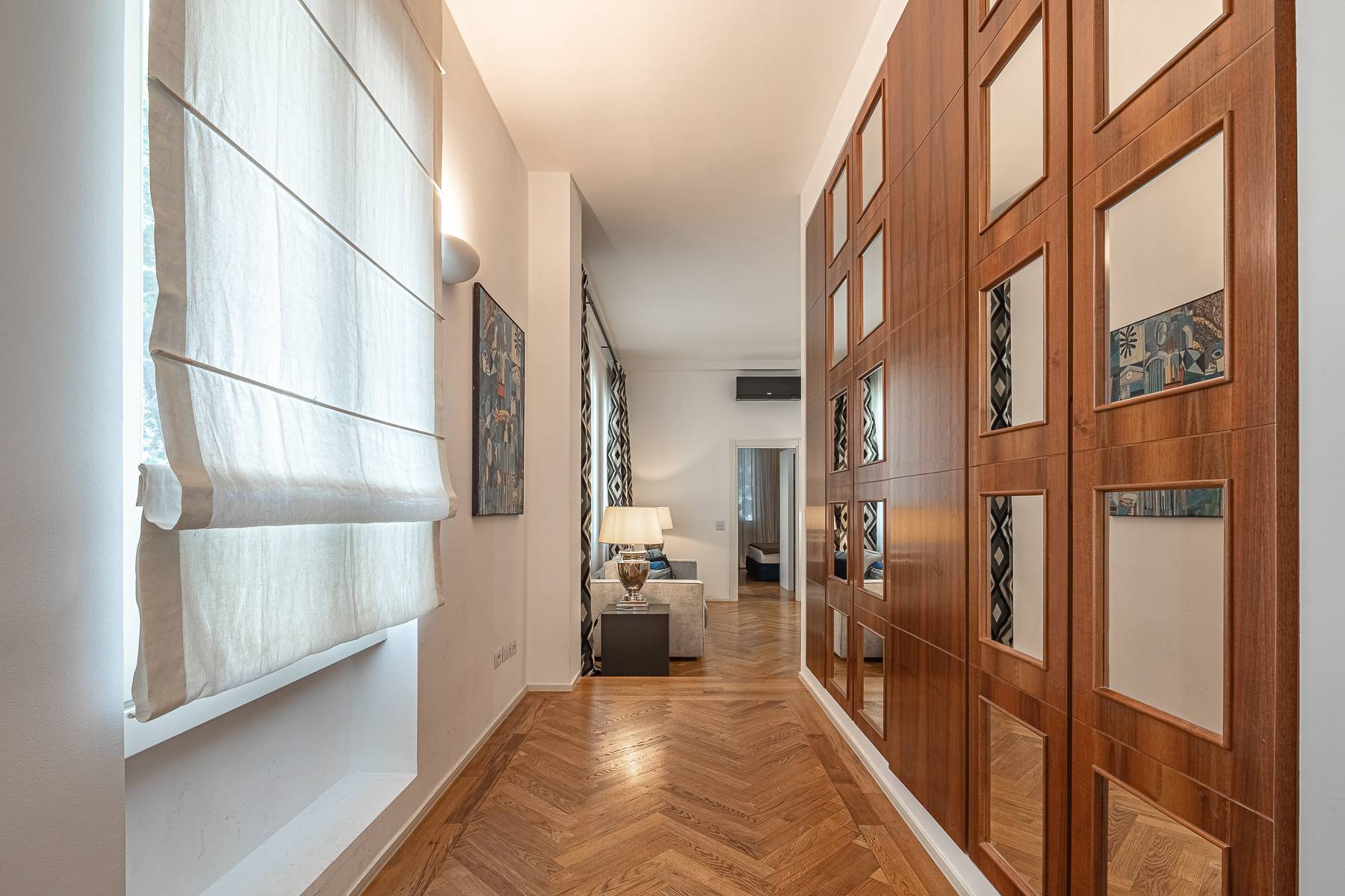  Elegant furnished pied-à-terre between Brera and Via della Spiga - 物件實景