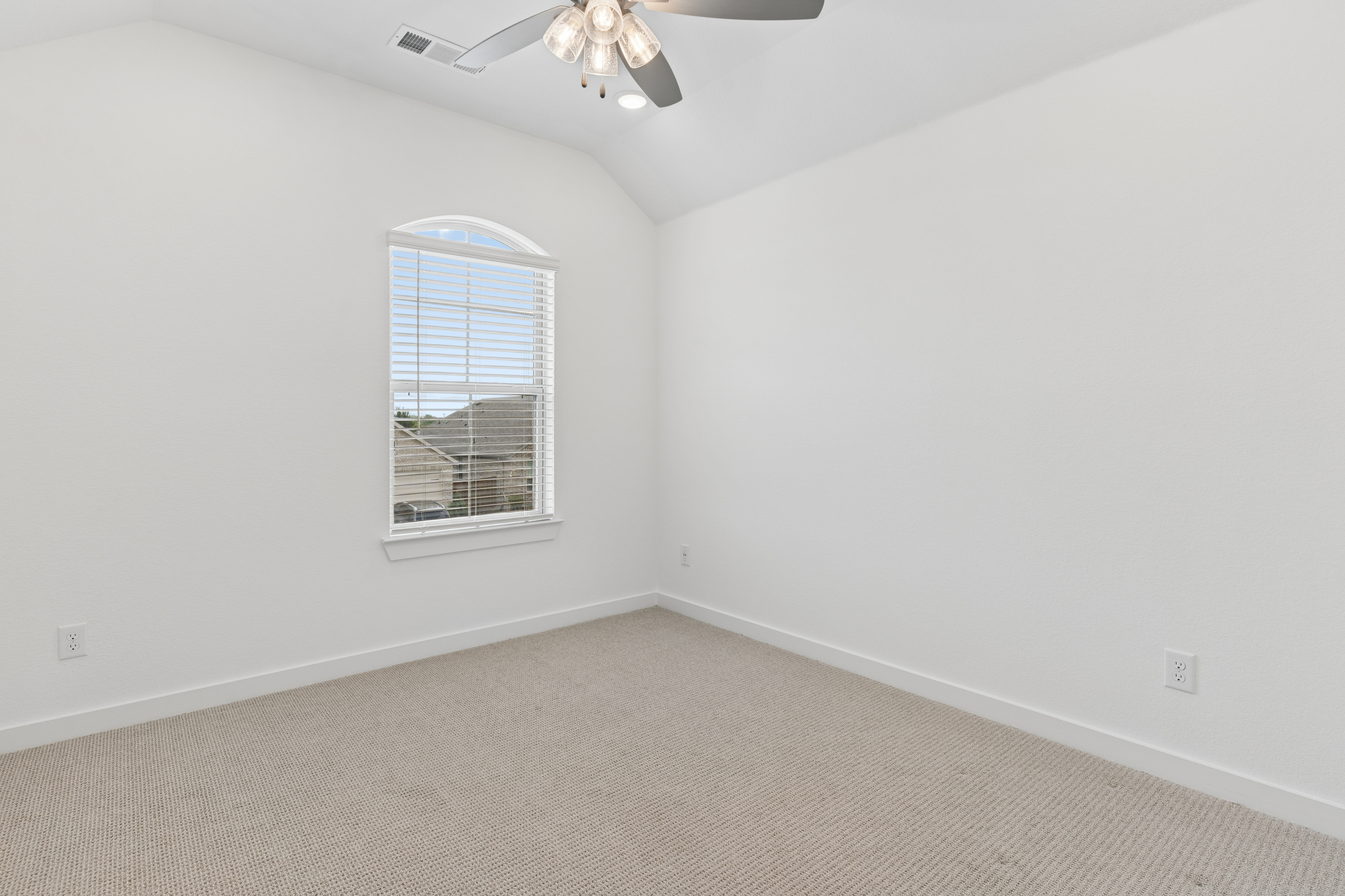  4731 Firewheel Court, Aubrey, TX, 76227 - 物件實景