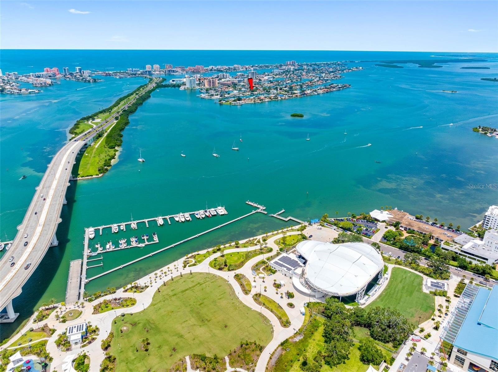 CLEARWATER BEACH, Florida, 33767, United States, 3 Bedrooms Bedrooms, ,3 BathroomsBathrooms,Residential,For Sale,1979132