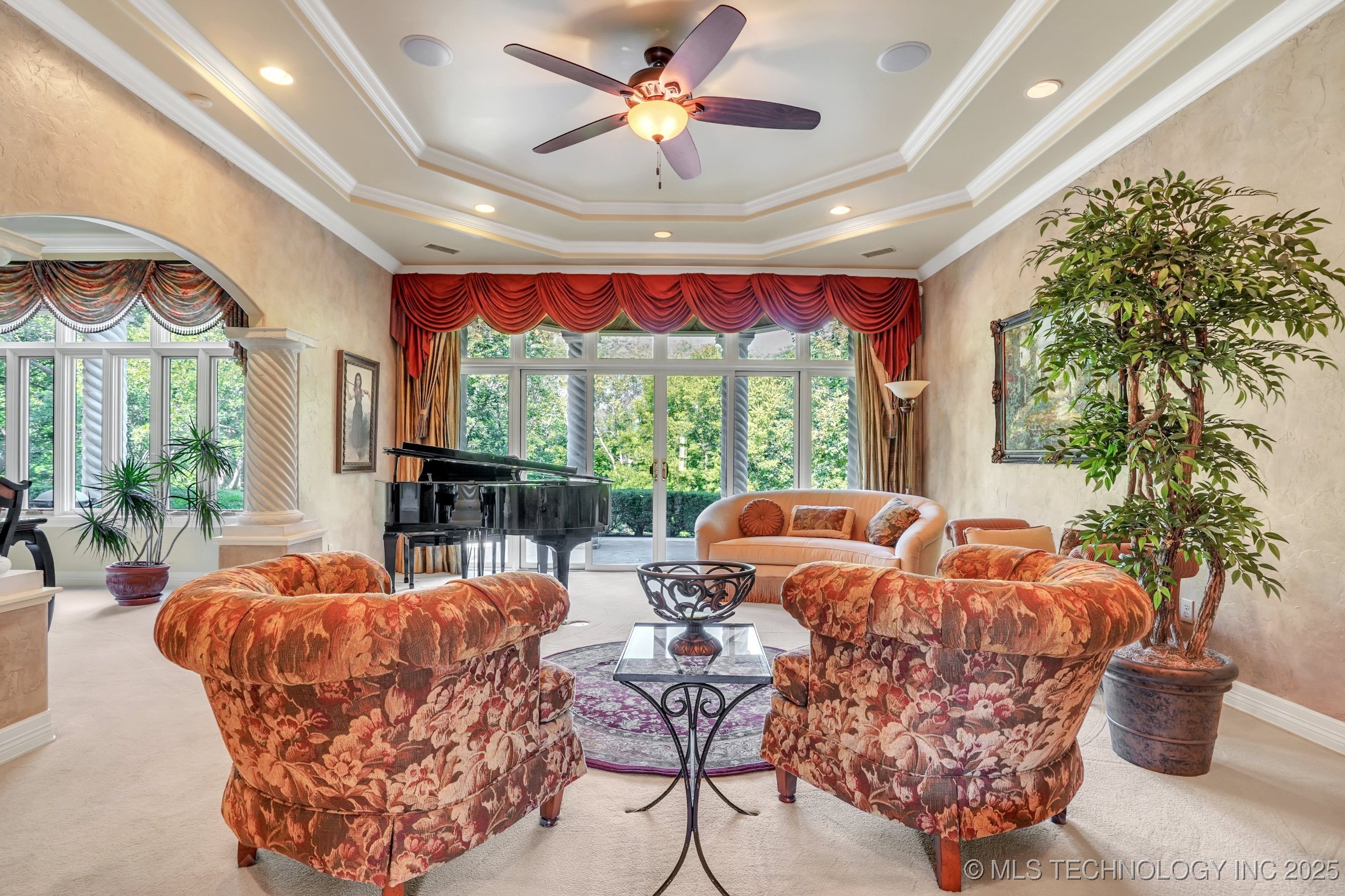 Tulsa, Oklahoma, 74132, United States, 4 Bedrooms Bedrooms, ,3 BathroomsBathrooms,Residential,For Sale,1917084