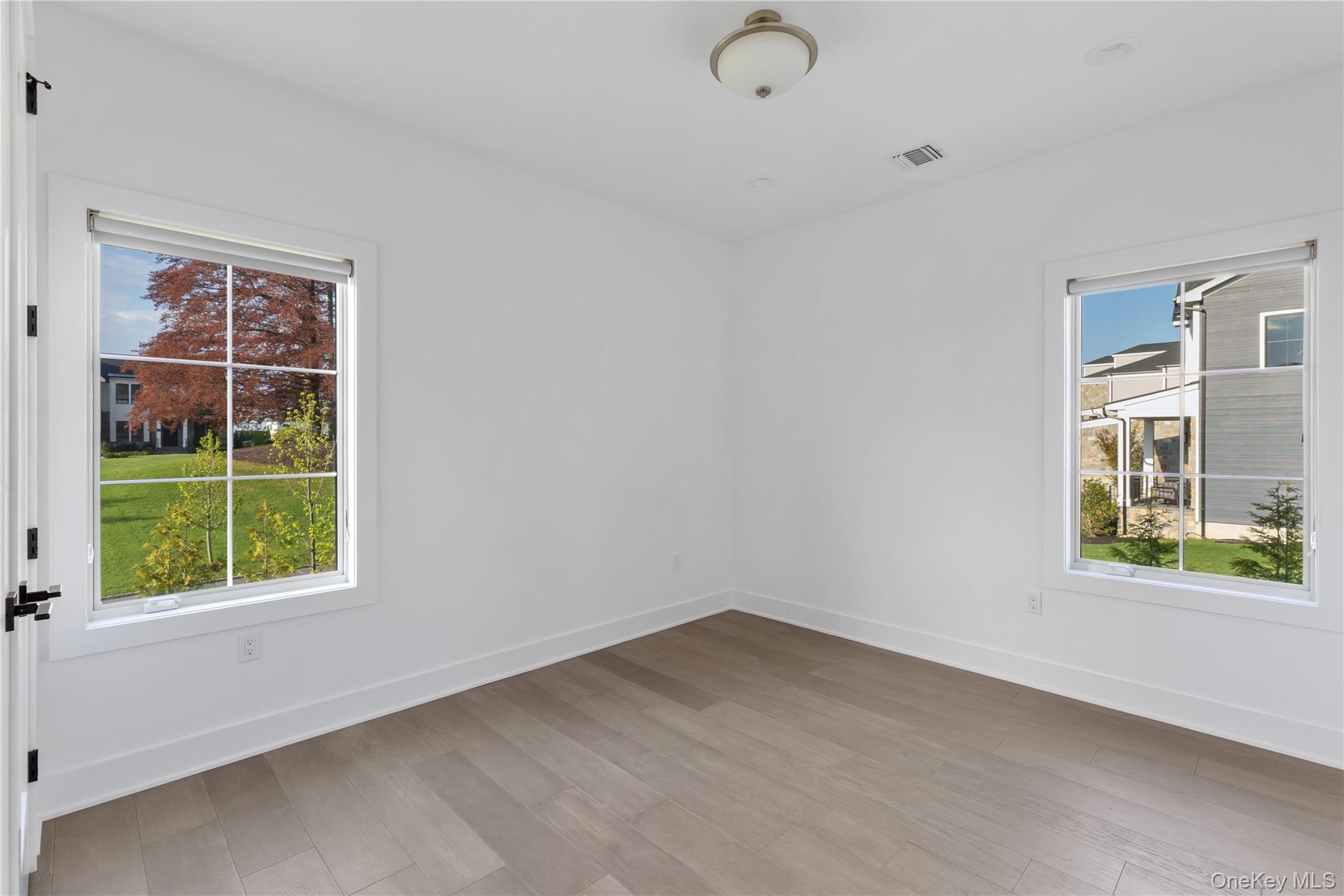  1 Sequoia Circle, Manhasset, NY, 11030 - 物件實景