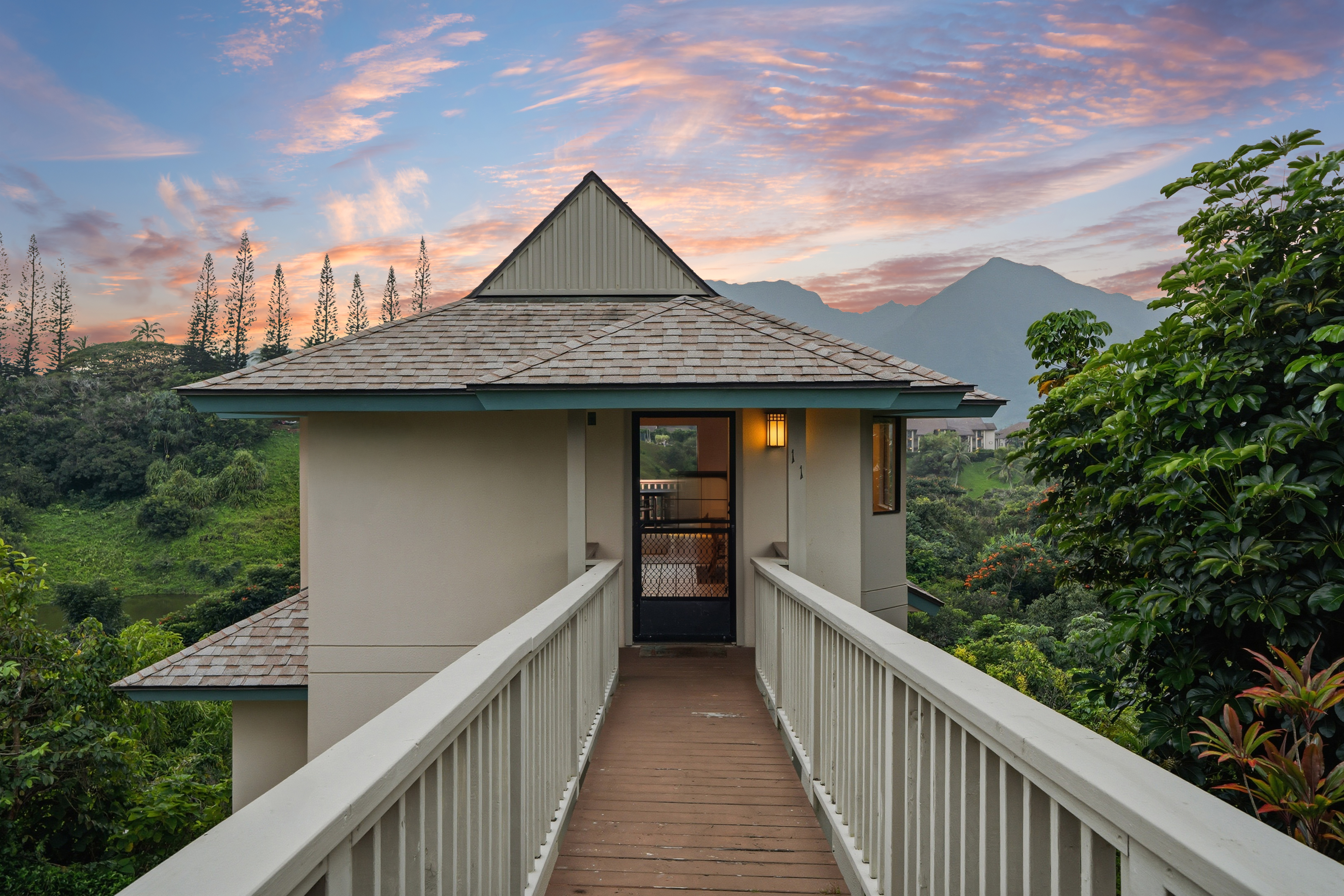  5451 Ka Haku Rd, Princeville, HI, 96722 - 物件實景