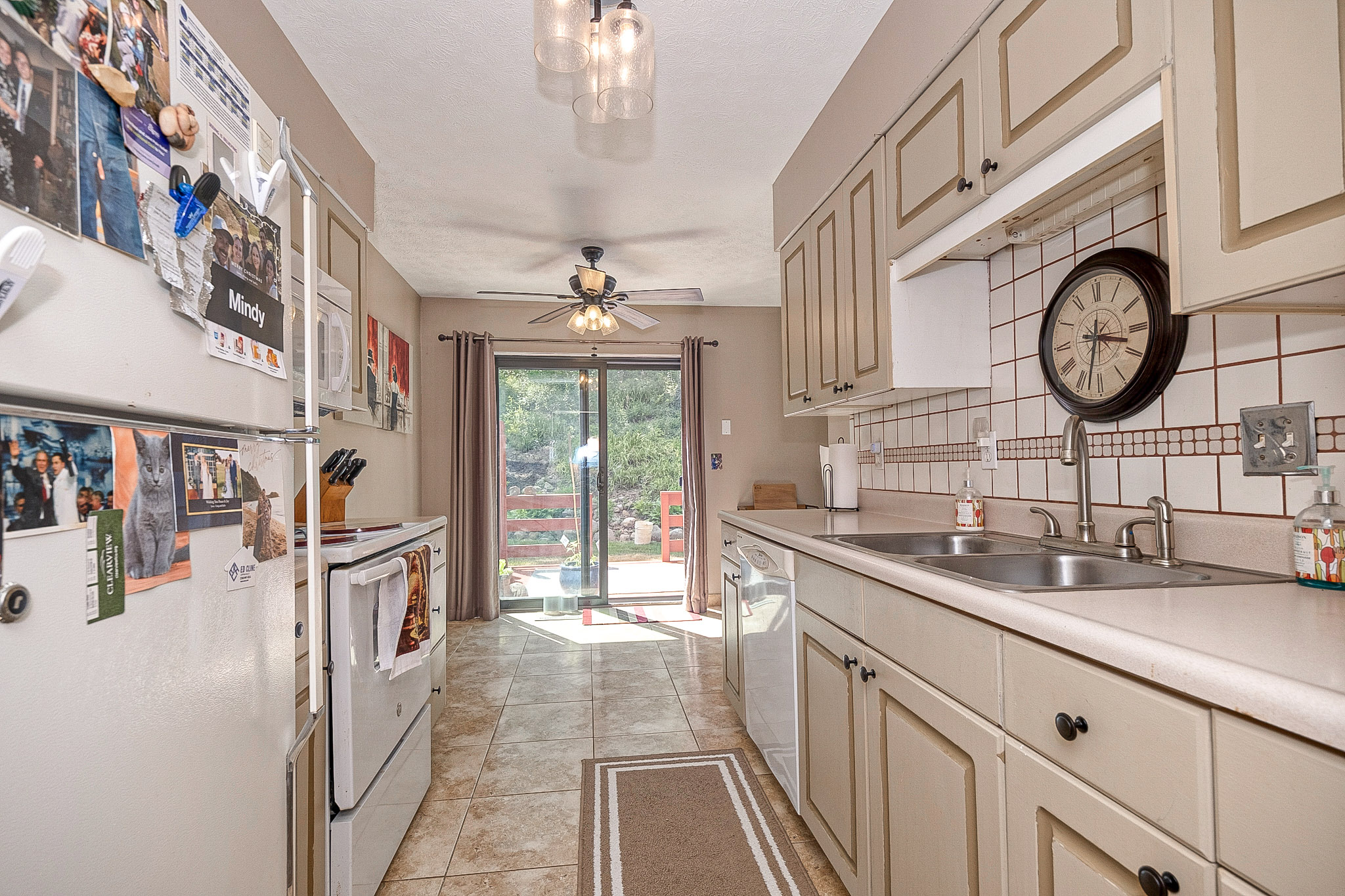  205 Springwater Court, Moon Township, PA 15108 - 物件實景