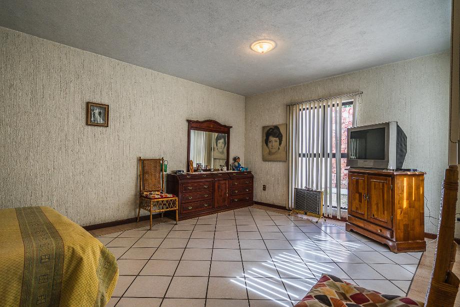 Nogal, Querétaro, Querétaro, 76140, Mexico, 3 Bedrooms Bedrooms, ,2 BathroomsBathrooms,Residential,For Sale,Nogal,1610083